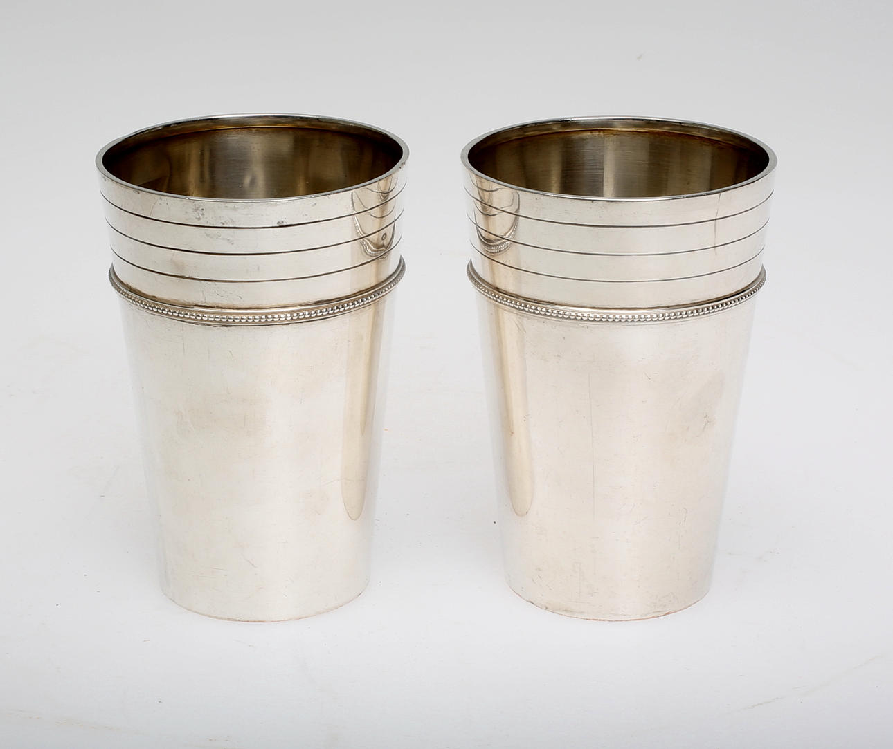 EM.O. MÖLLER. Pokaler, Silver, 1 par. 1800-tal.