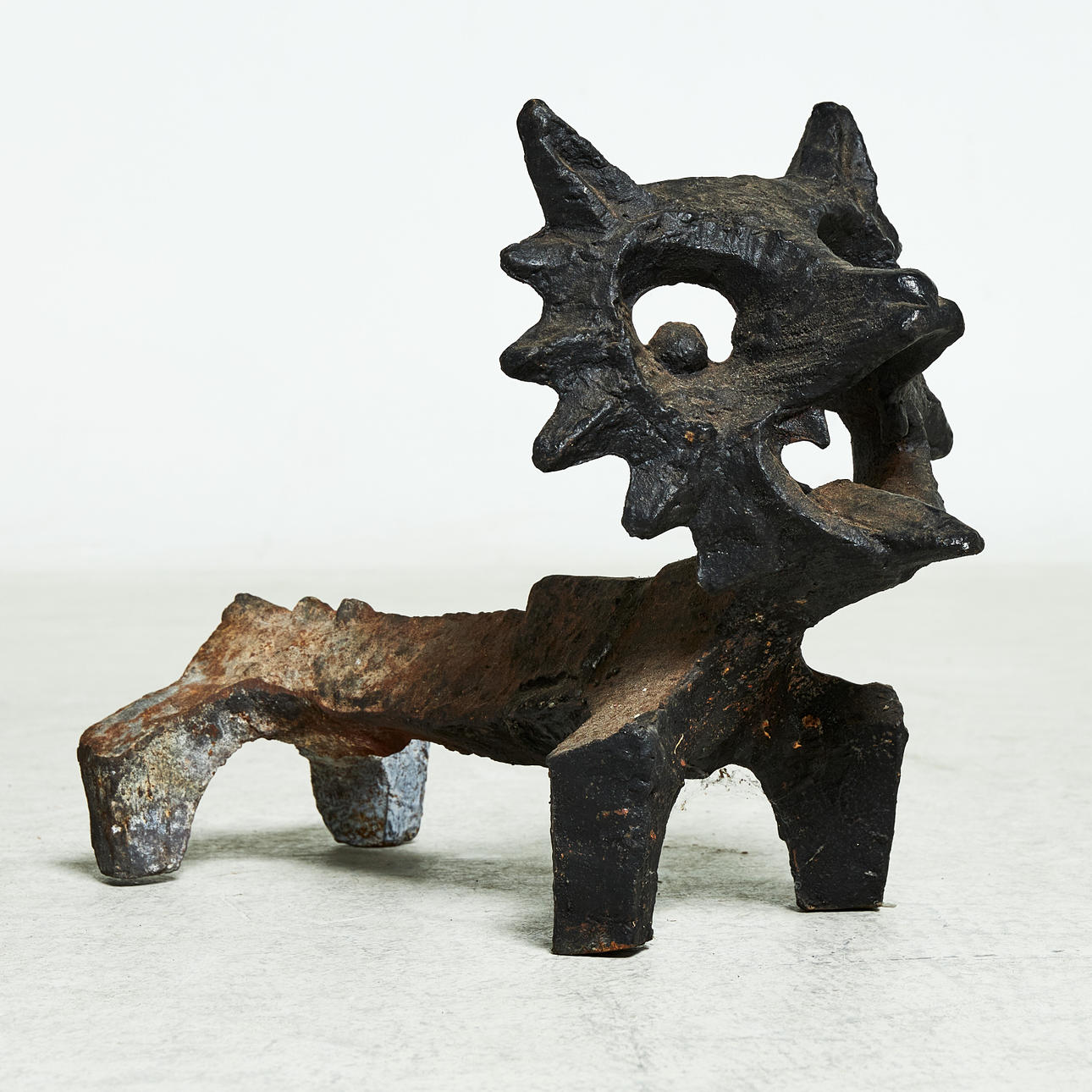 OLLE HERMANSSON. Eldhund, Husqvarna, gjutjärn.