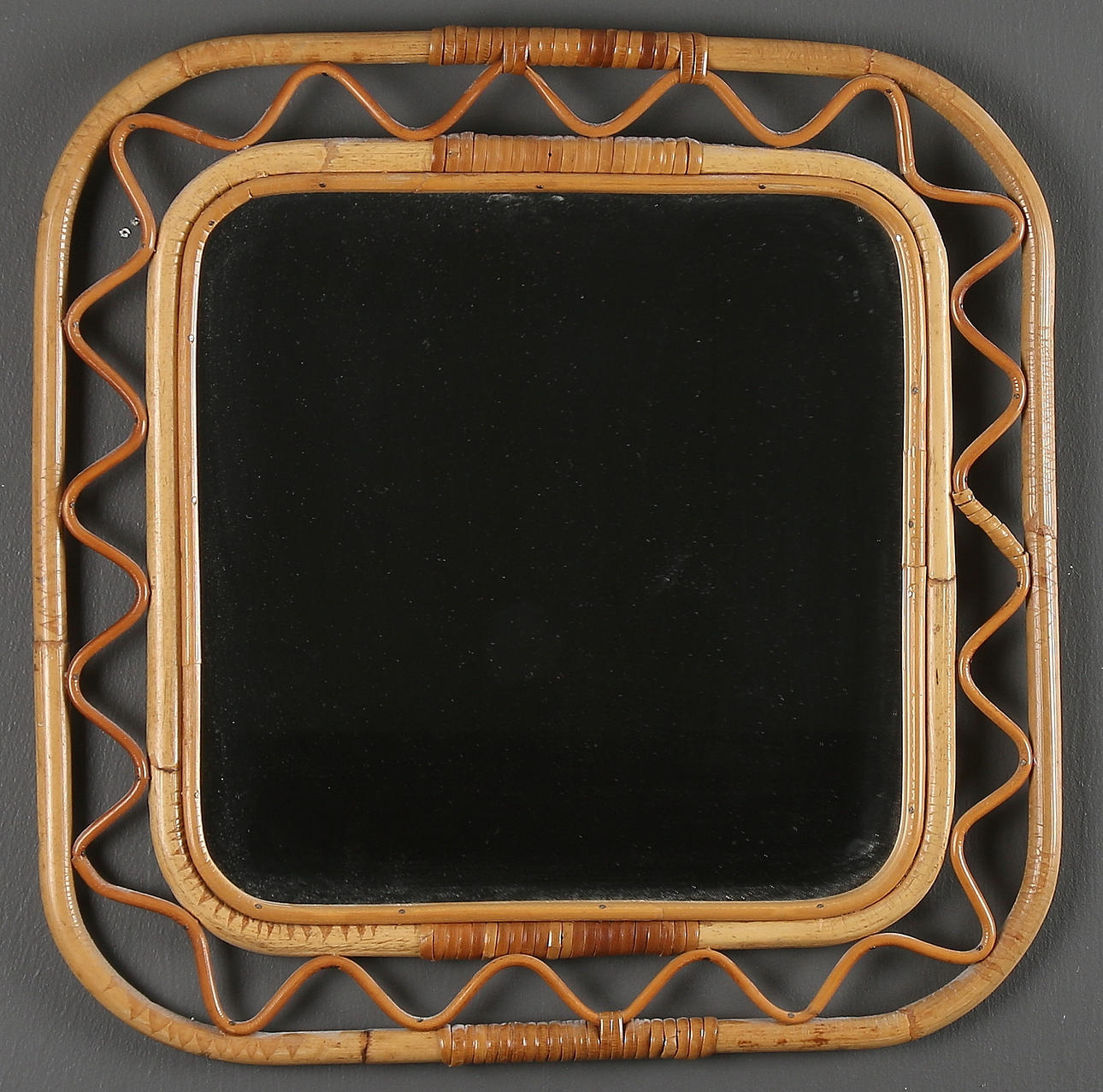 SPEGEL, rotting, sannolikt Josef Frank, Firma Svenskt Tenn, 1900-tal.