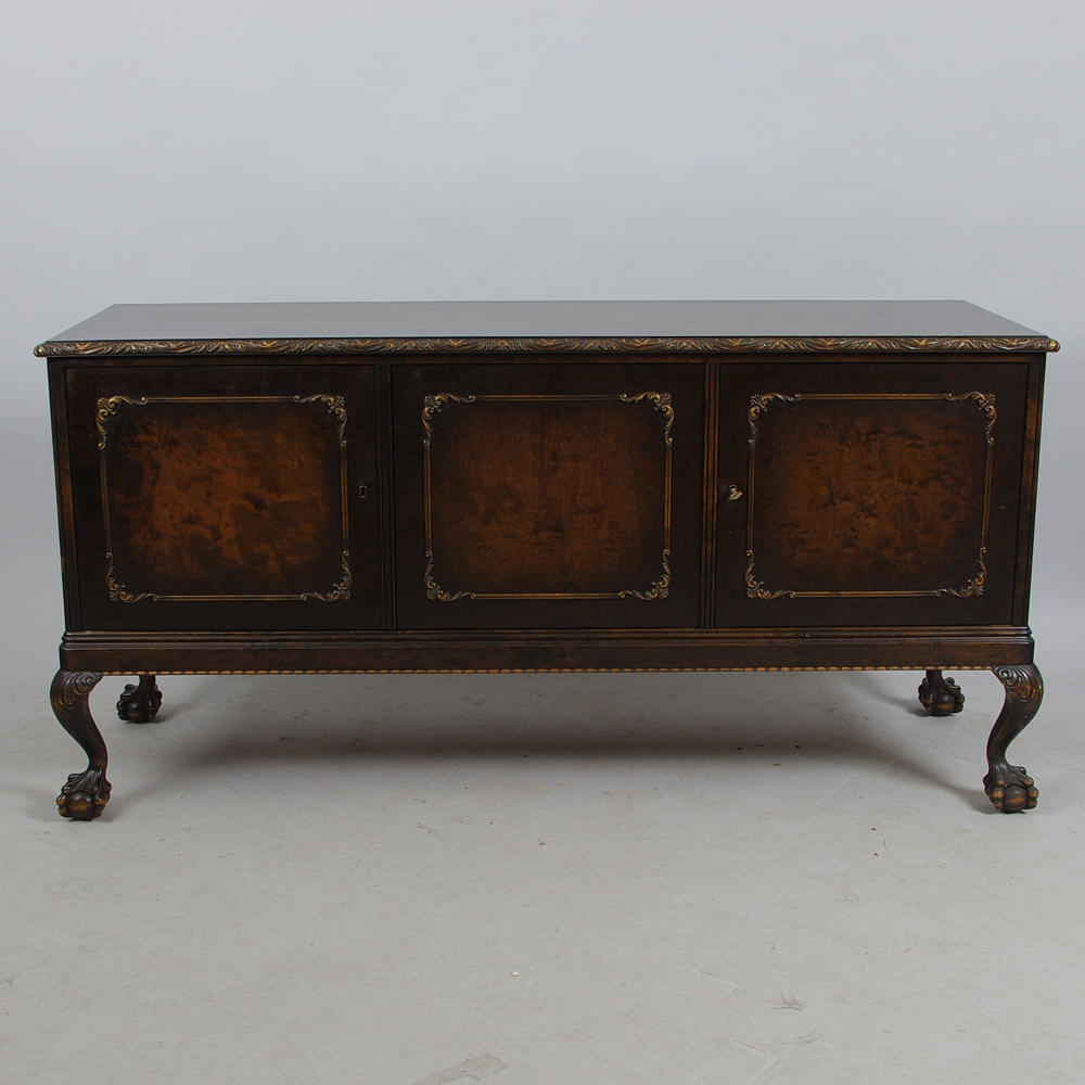 SIDEBOARD, bonad björk, chippendalestil.