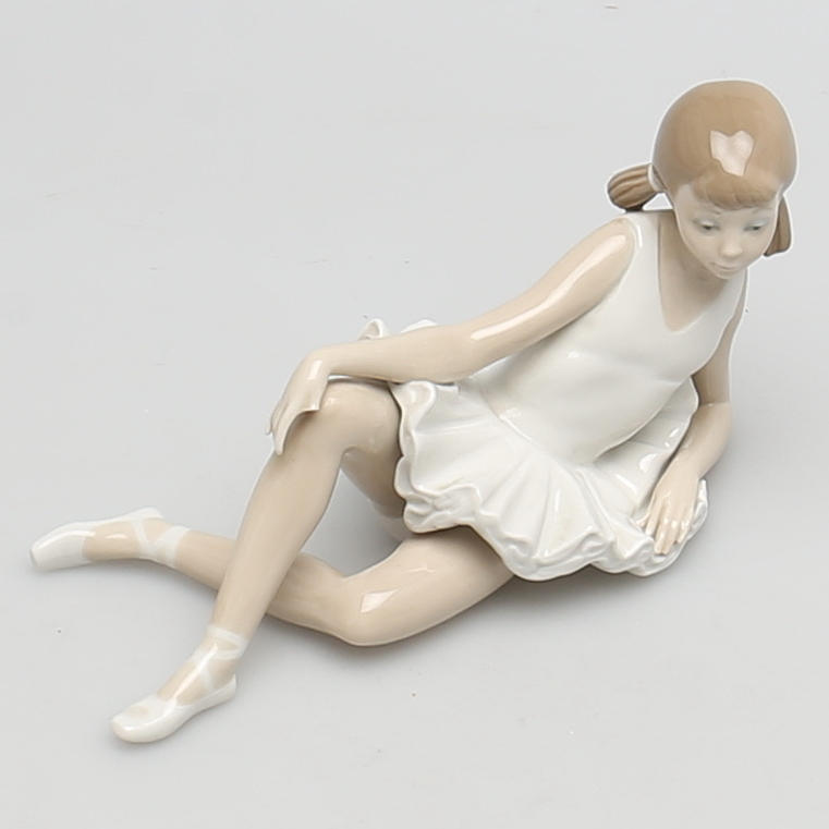 FIGURIN. Porslin. Ballerina. Nao. Made in Spain.