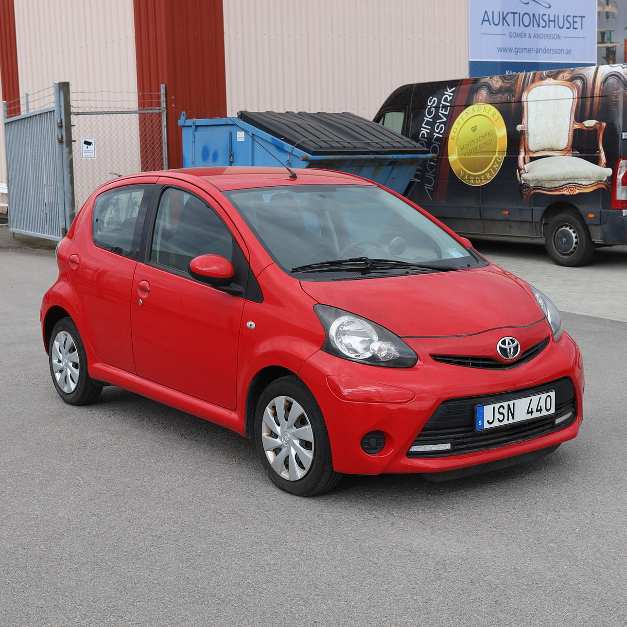 AUTO, Toyota Aygo, 2013.