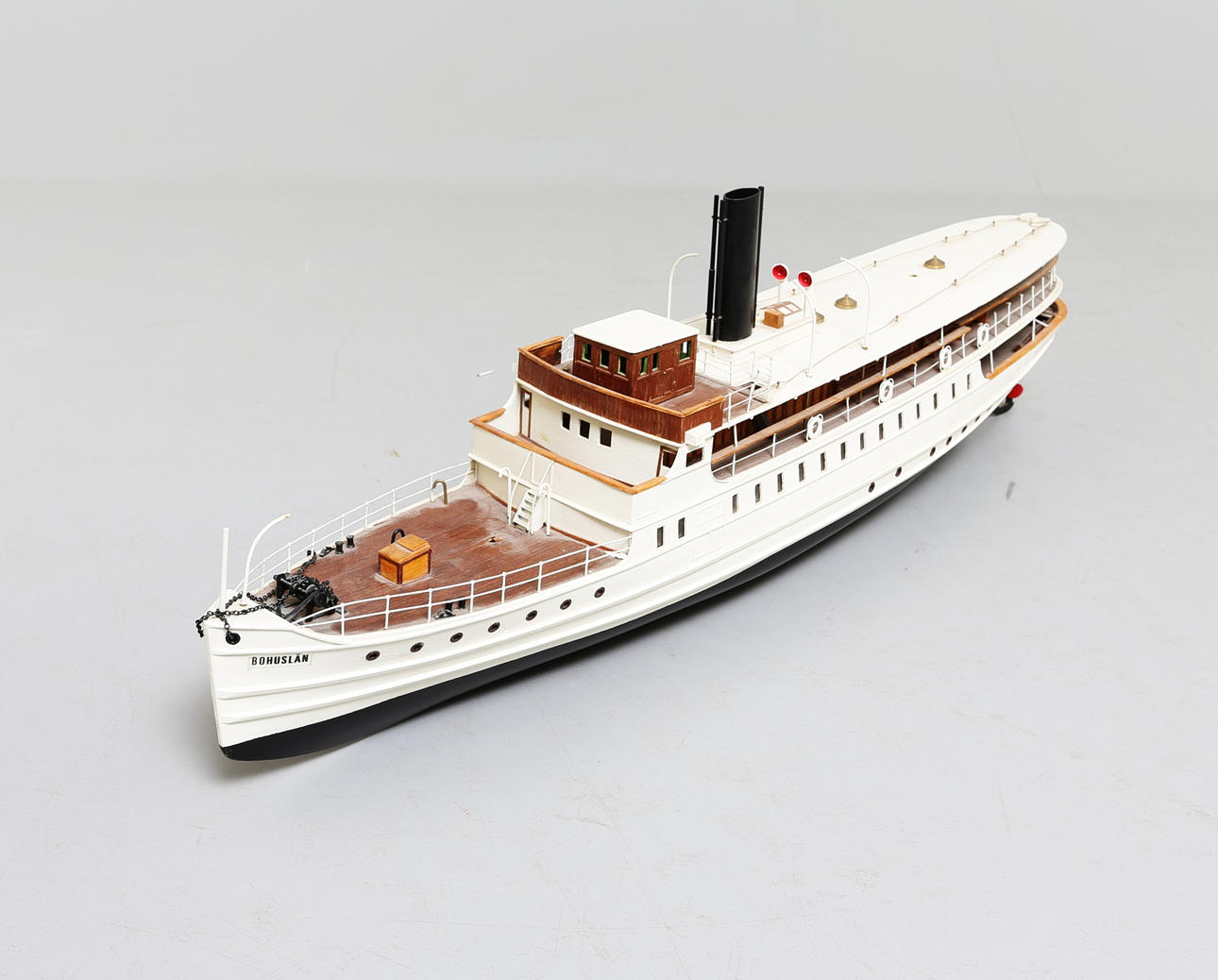 MODELLBÅT, s/s Bohuslän, trä, 1900-tal.