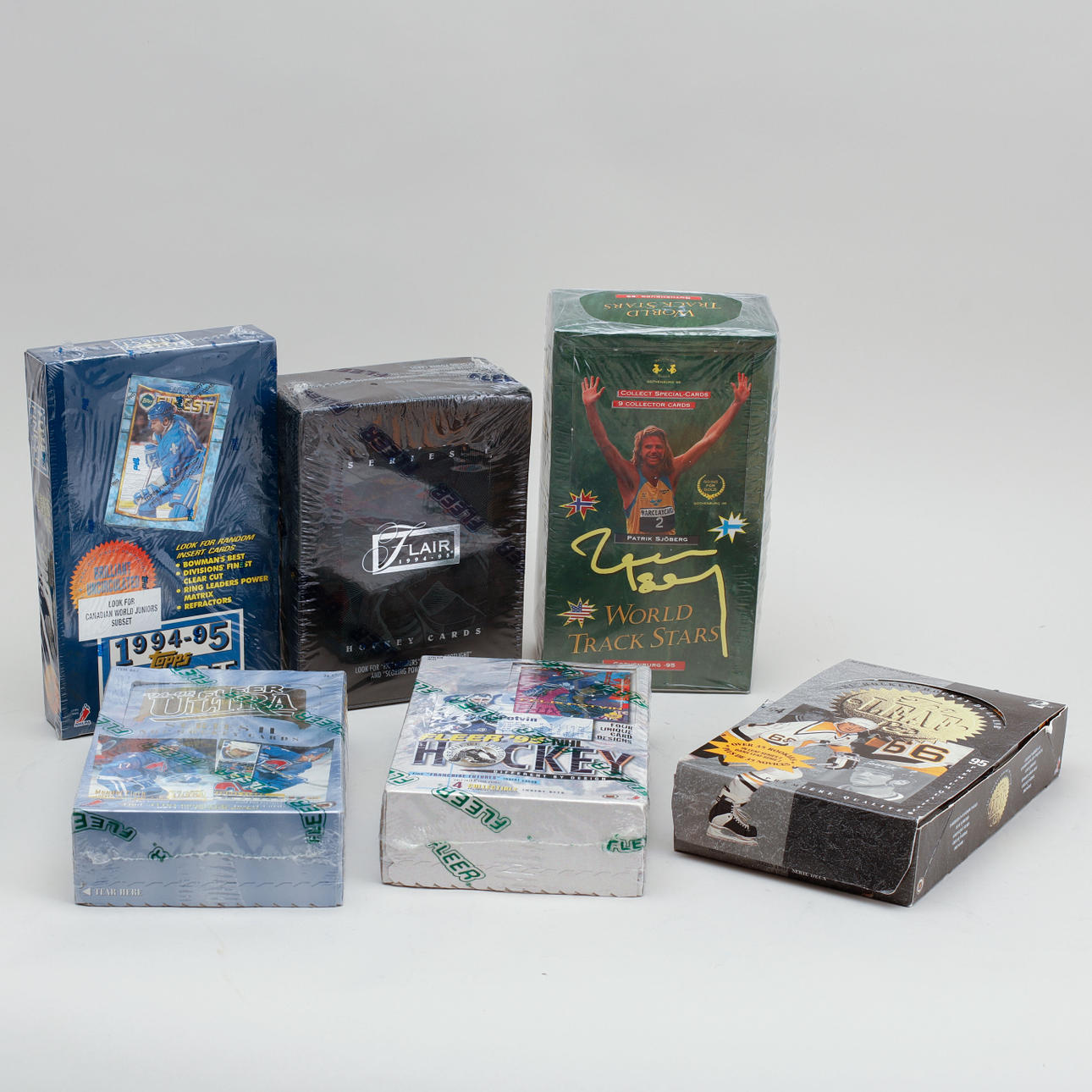 HOCKEY PHOTOS, 5 boxes, 1994-95.