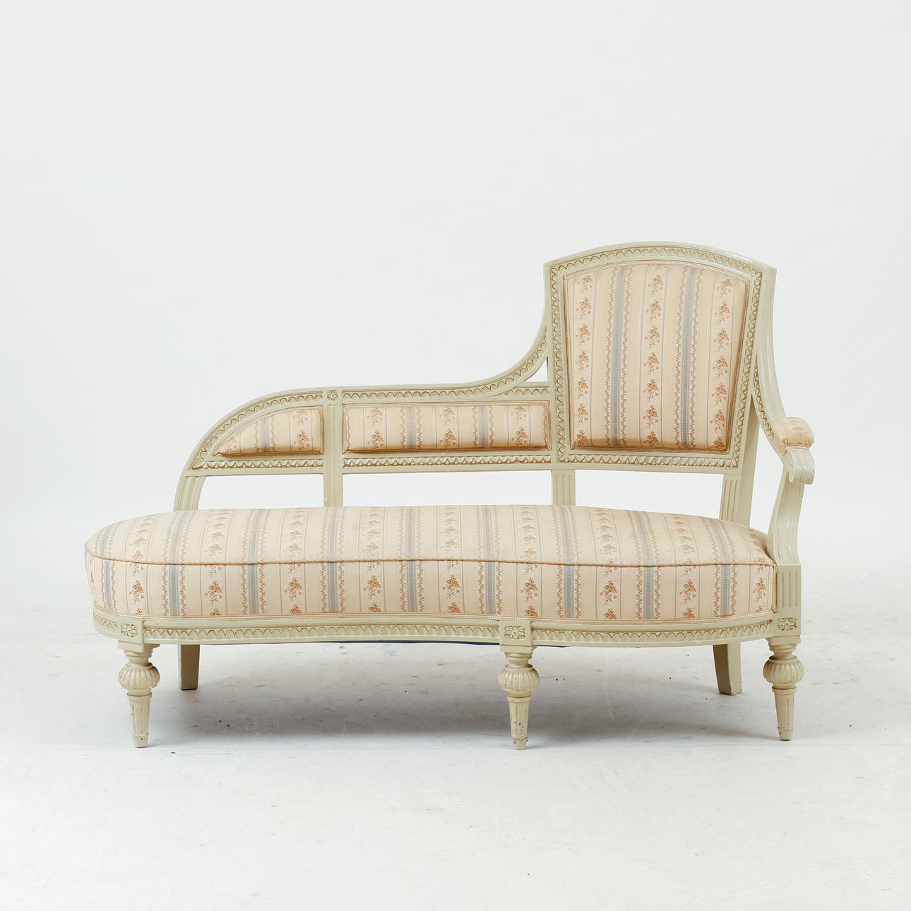 SCHÄSLONG, Gustavian style.