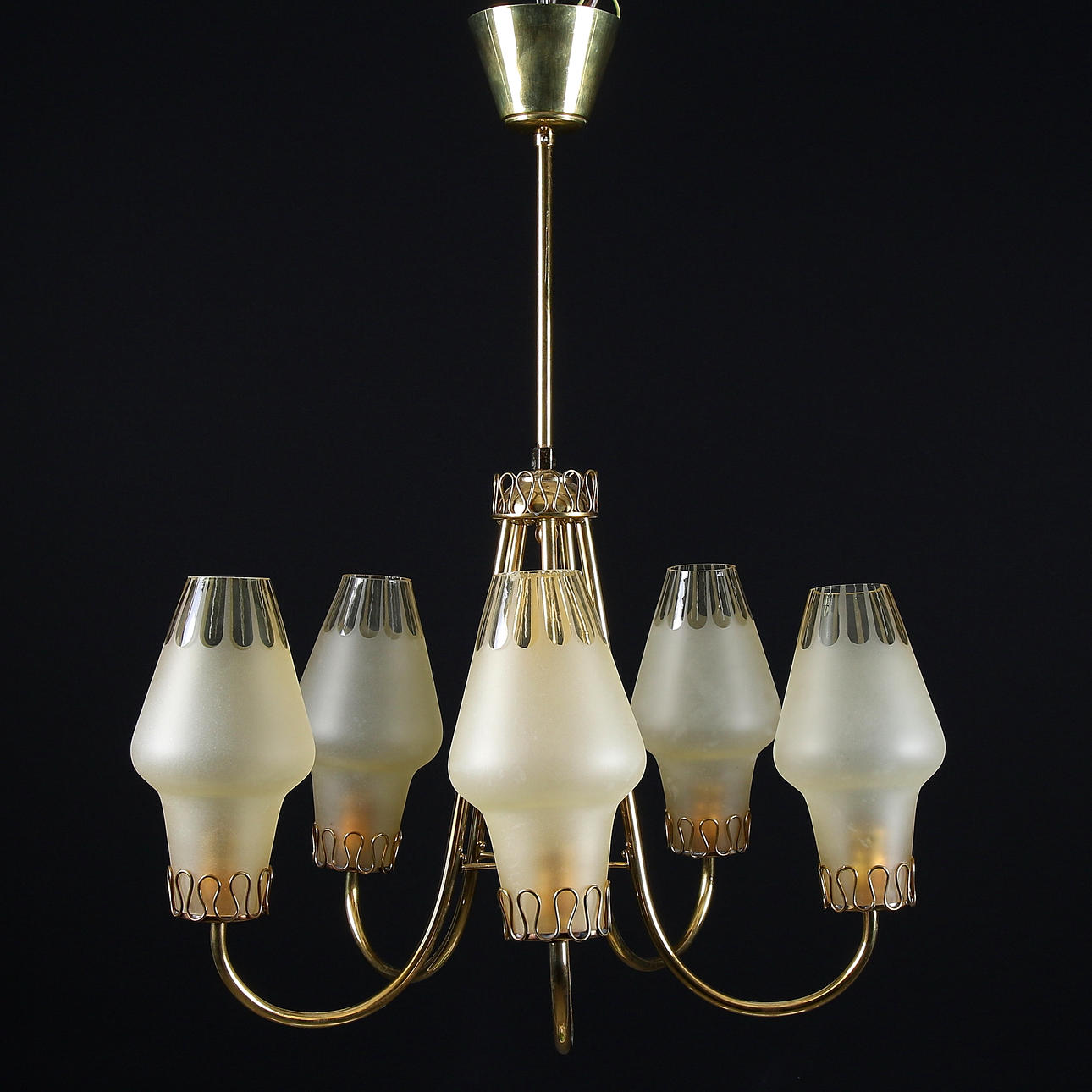 TAKLAMPA, mässing och glas, 1950/60-tal.