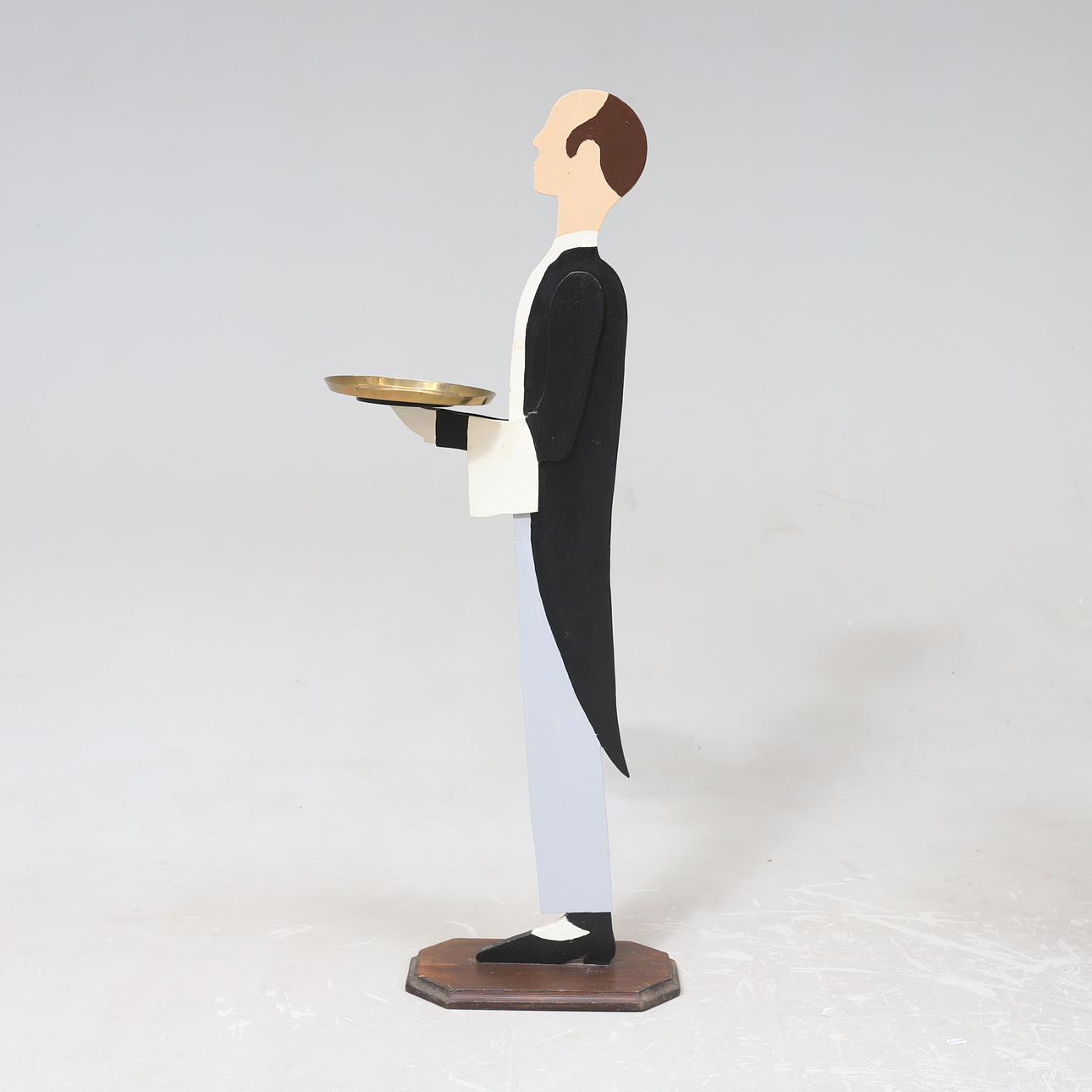 SERVING FIGURE, so-called dumbwaiter, 1900s.