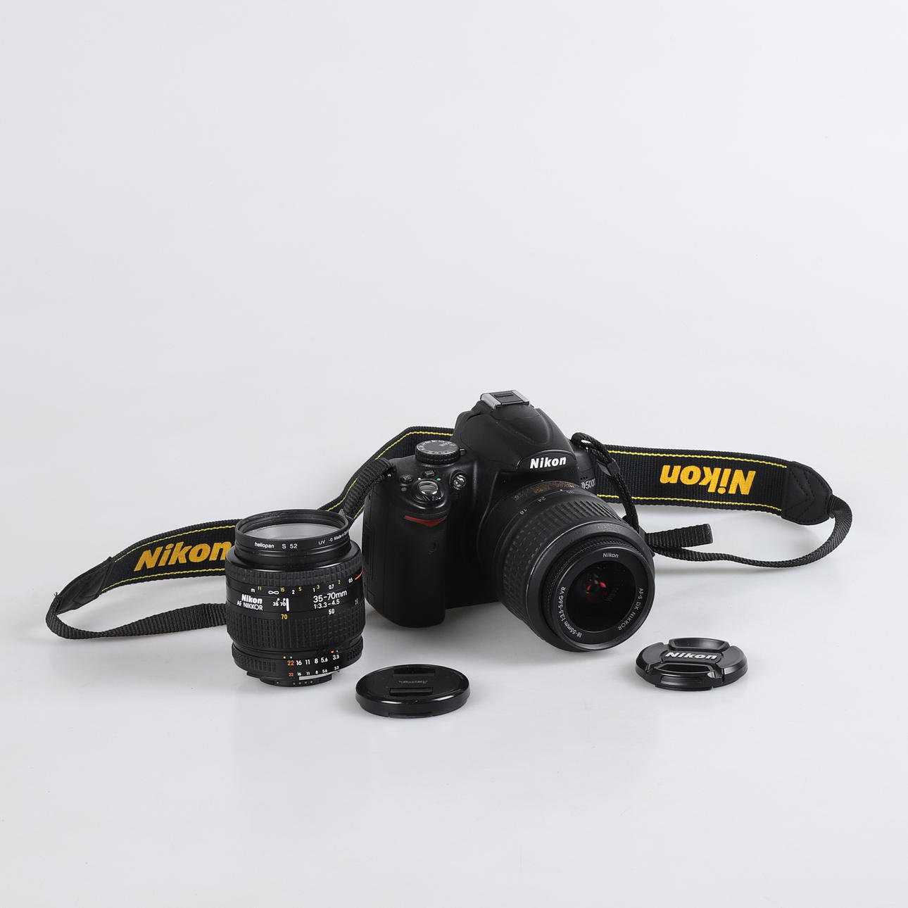 EQUIPO DE CÁMARA, Nikon, 2000s, Japón.