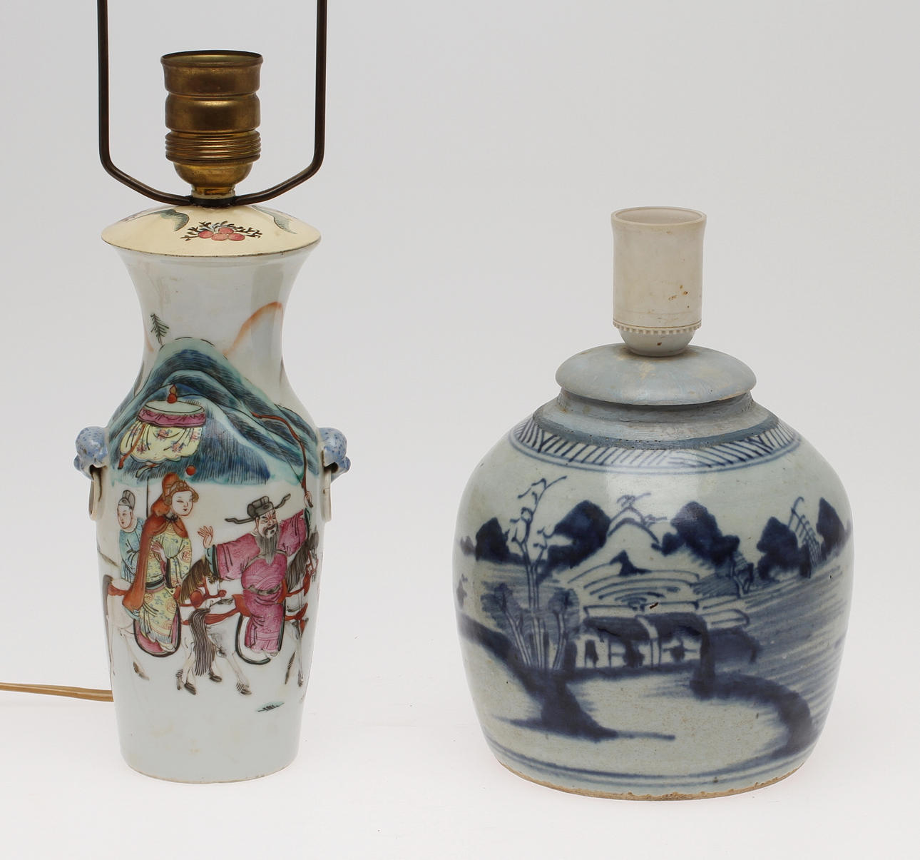 VAS samt BOJAN, porslin, Kina, 1800-tal.