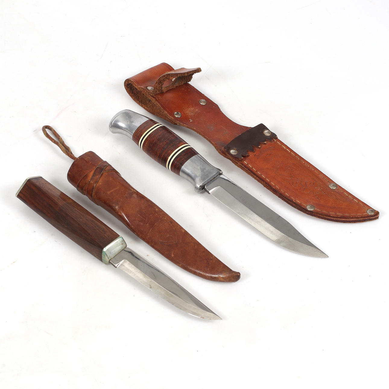 KNIVES, 2 pcs. Helle and Hallingen, Norway, 1900s.