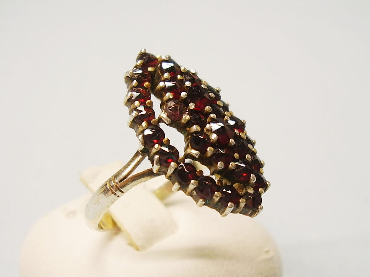 ANILLO GRANATE PLATA 900 ANTIGUA.