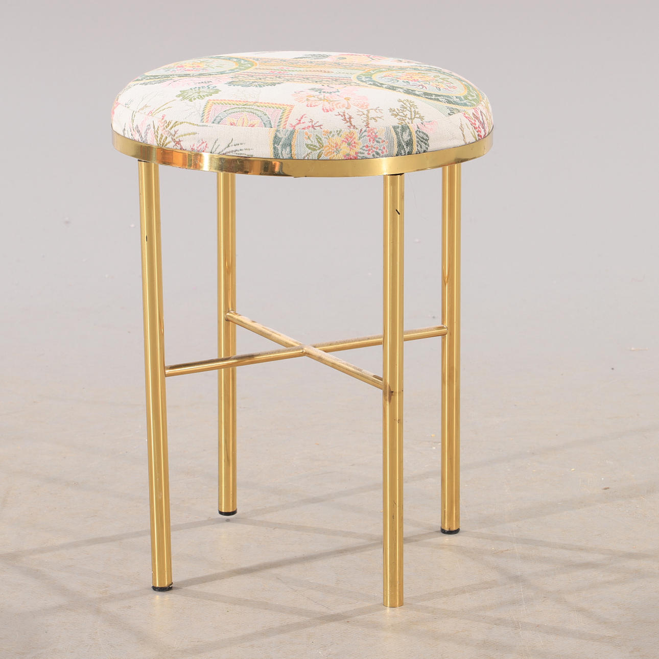 PALL, mässing, 1900/2000-tal.