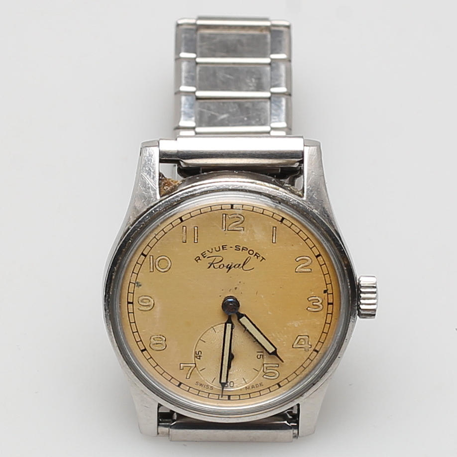 ARMBANDSUR. Royal Revue Sport. Schweiz.