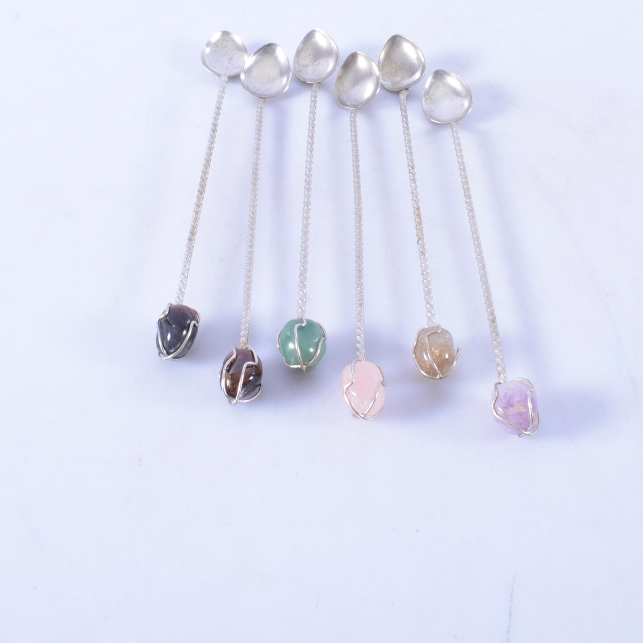 TRINKLÖFFEL, 6 Stück, Neusilber mit Halbedelsteinen.