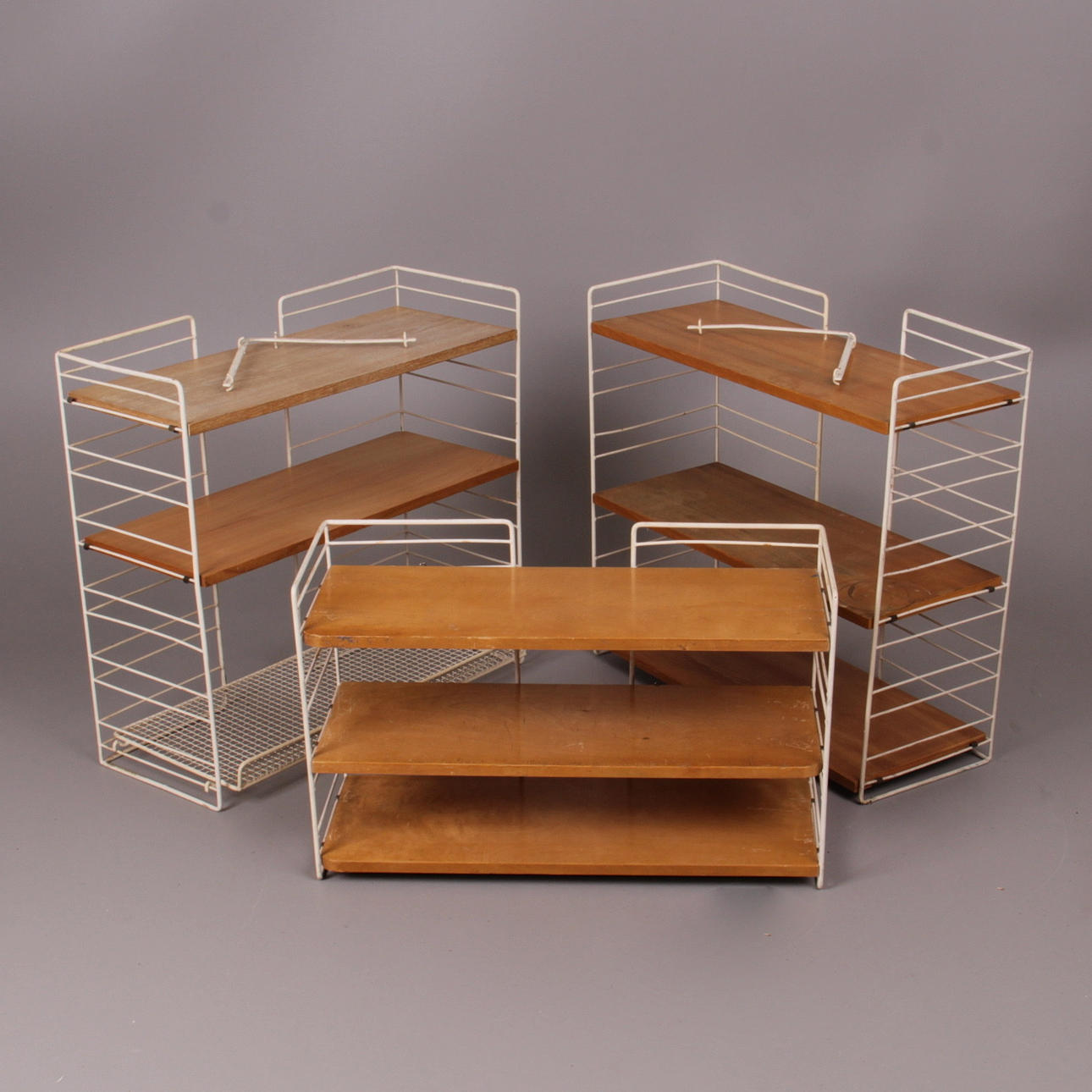 HYLLOR, 3 st. "String", Nisse Strinning, 1900-talets mitt.