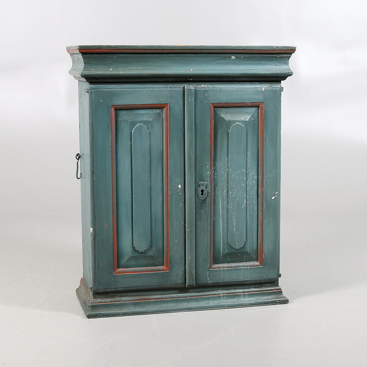 SPRITSKÅP, allmoge. 1800-talets mitt.