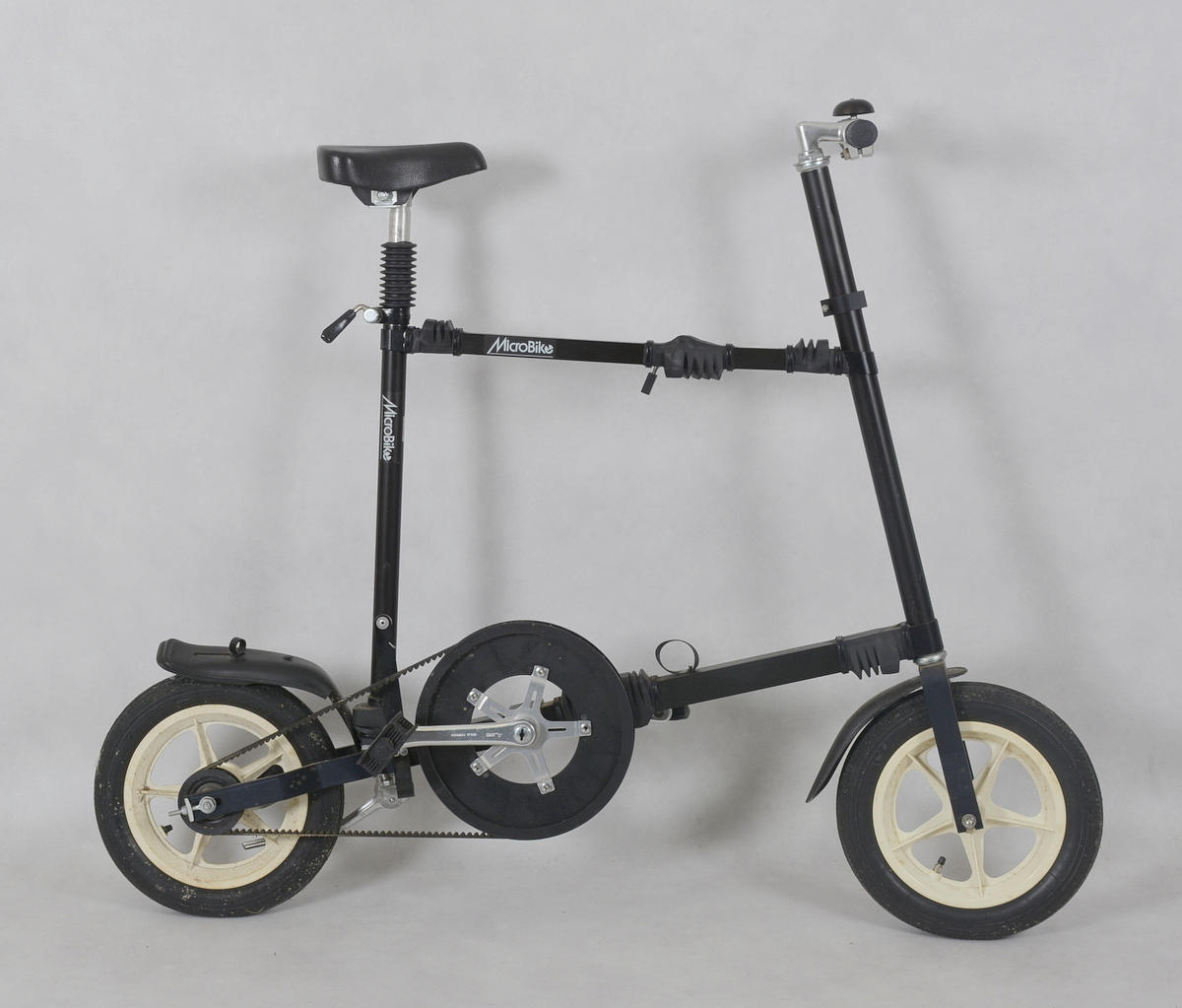 SVEN HELLESTAM. MICROBIKE, Halmstad.