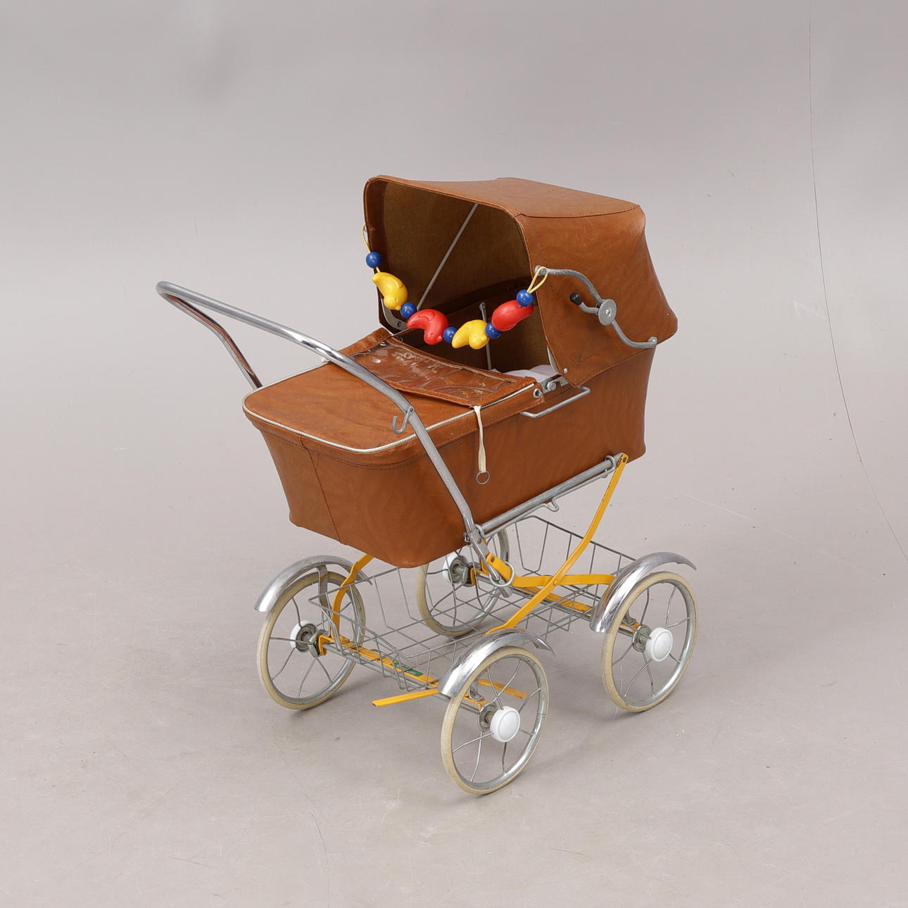 PUPPENWAGEN, Emmaljunga, 1960er Jahre.