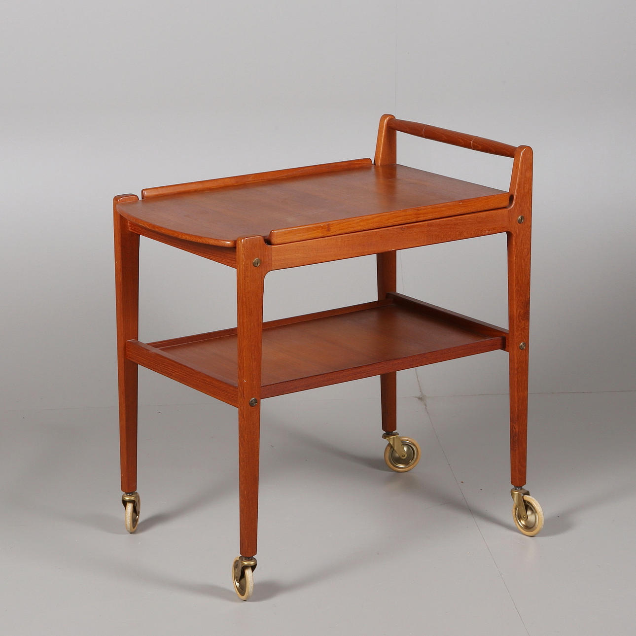 SERVERINGSVAGN i teak, 1960-tal.