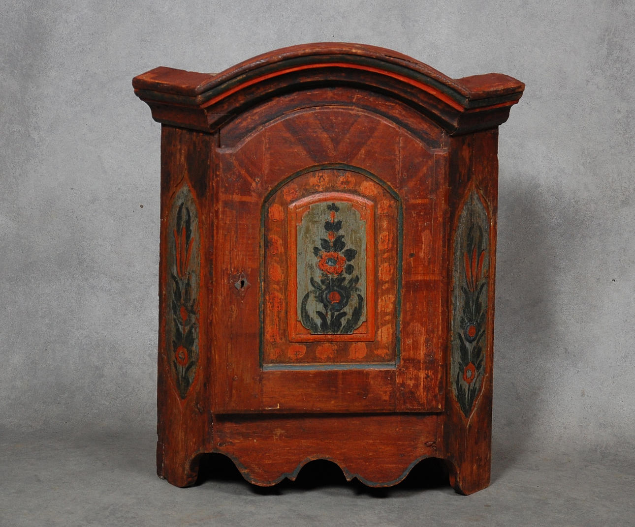 VÄGGSKÅP, originalmålat, troligen Halland, märkt ANO LJS 1806.