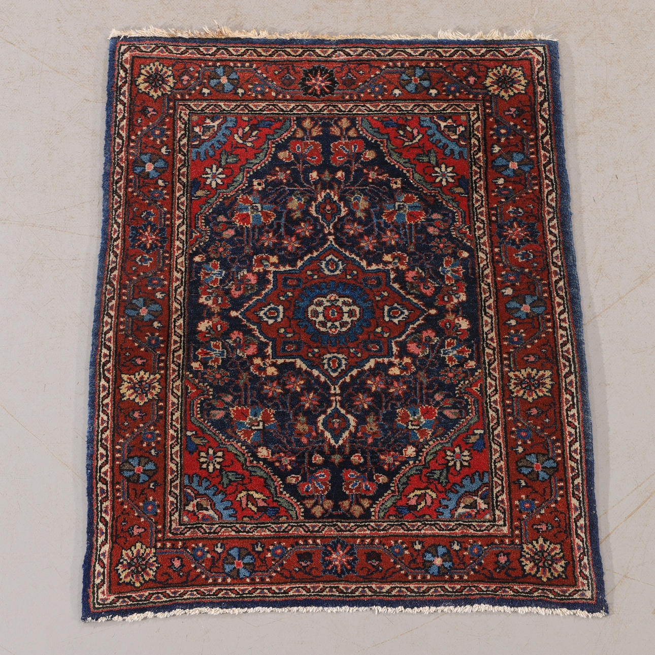 CARPET, oriental, 84 x 65 cm.