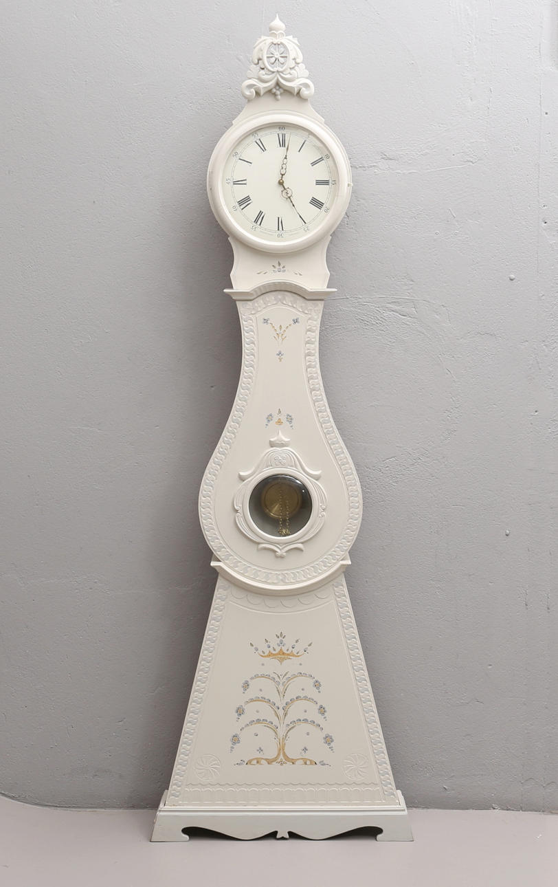 GOLVUR, svängd modell, 1900-talets andra hälft.