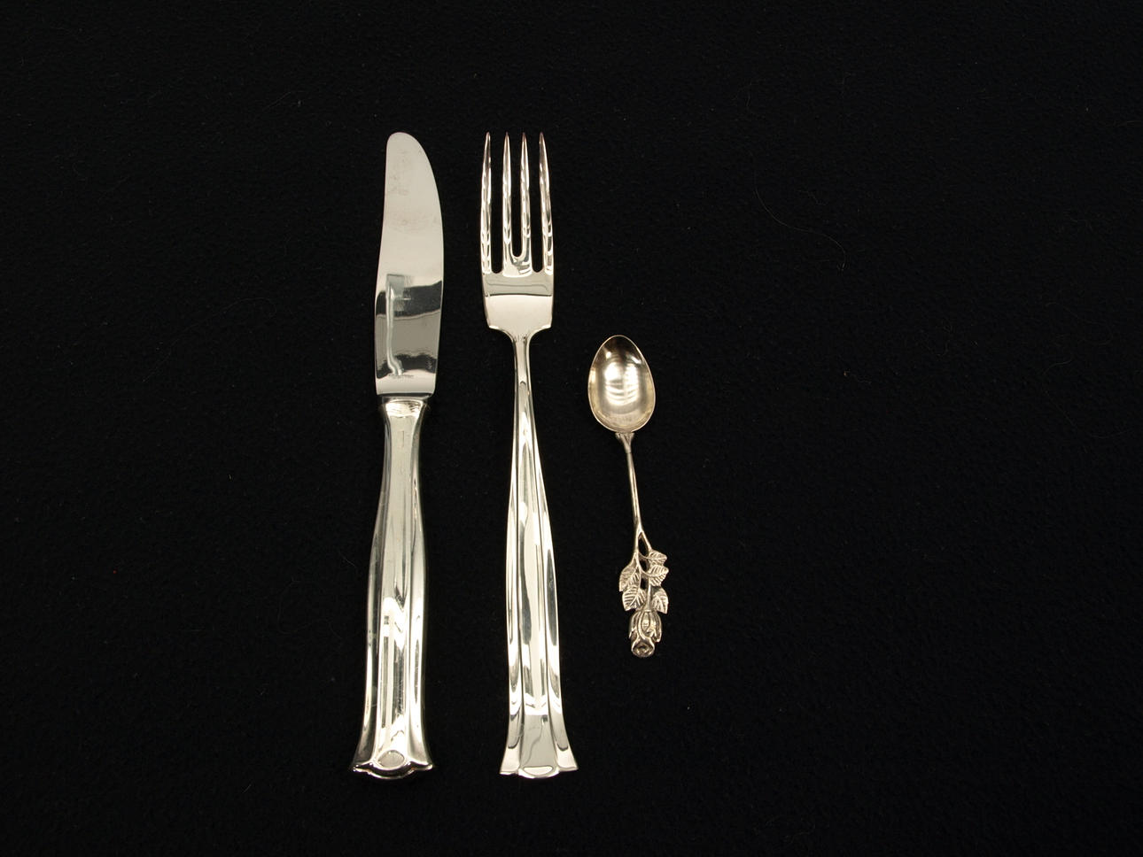 BESTICK, 30 delar, "Birgitta" och "Rosen, nysilver och silver.