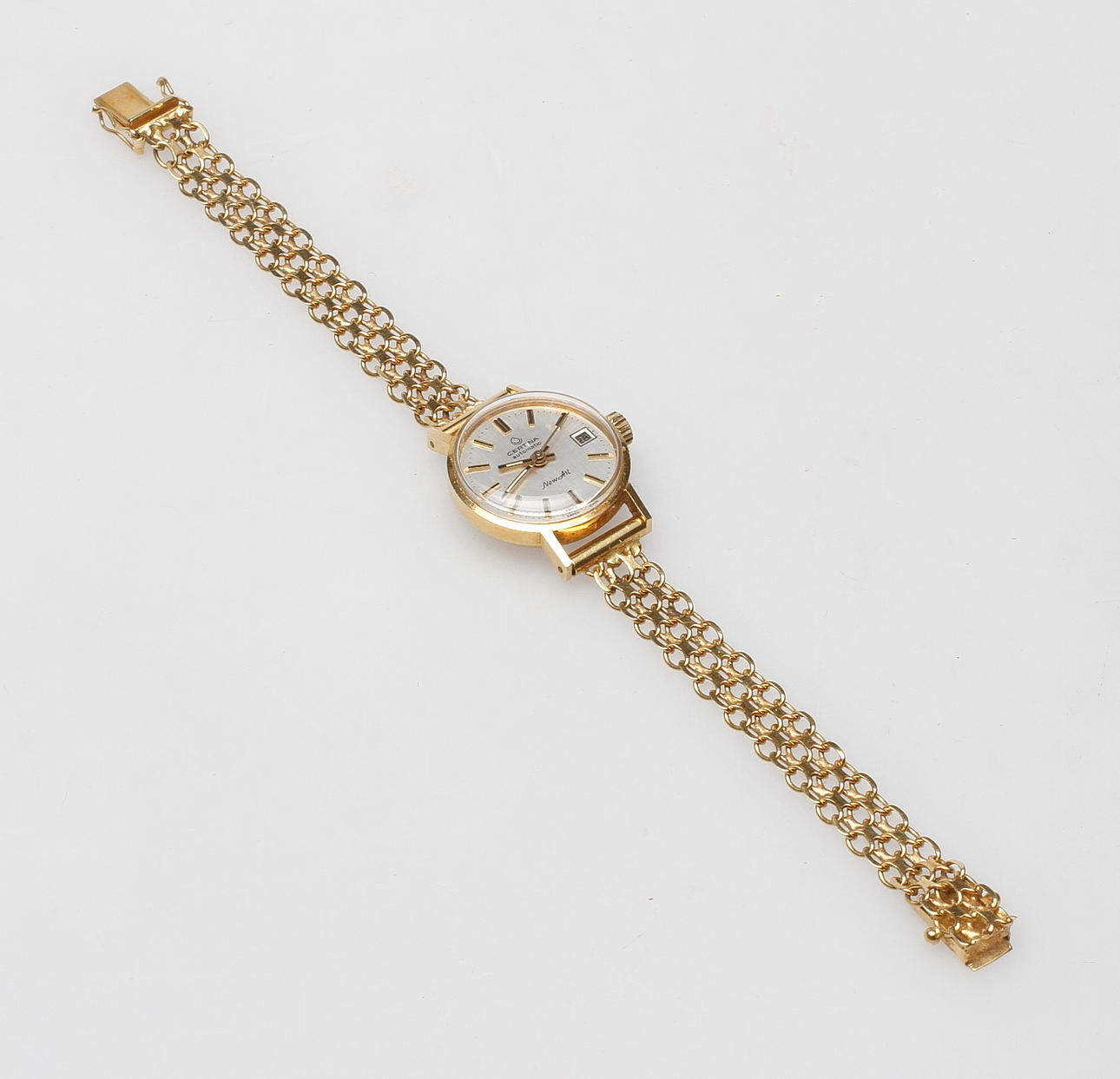 DAMUR med ARMBAND, guld 18k, Certina Automatic New Art, total vikt ca. 23,7 gram.