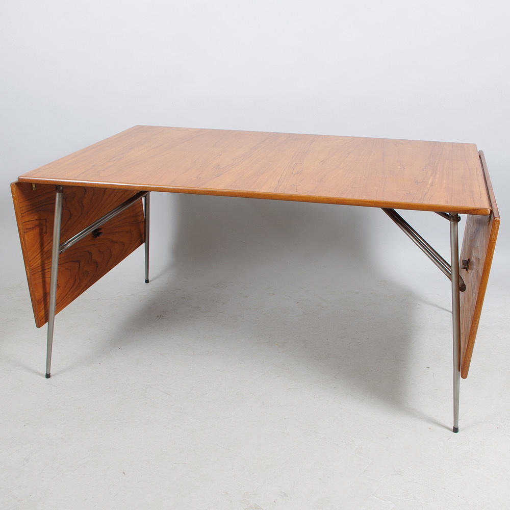 MATBORD, teak med stålrörsunderrede, Söborg Möbler Danmark.