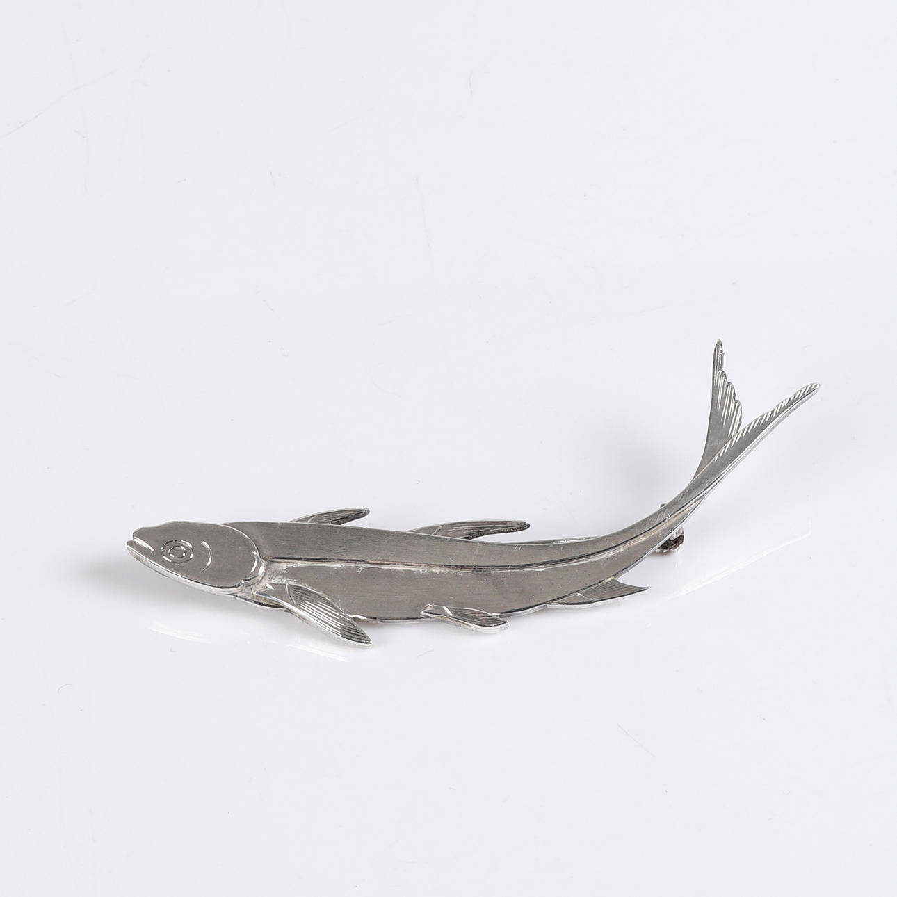 WIWEN NILSSON. Broche, fisk, sterling sølv.