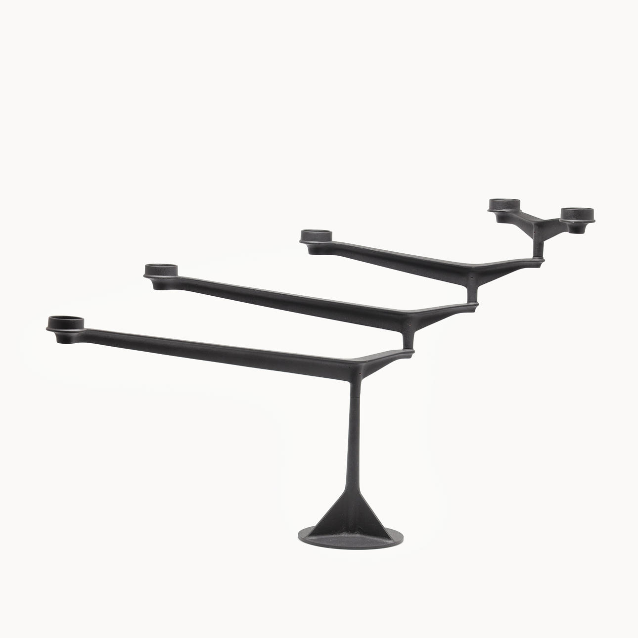 TOM DIXON, "Spin candelabra", geschwärztes Gusseisen.