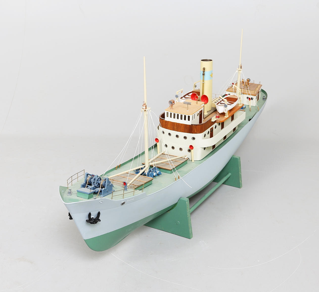 CARGO SHIP, Maersk Line, "Nanna".