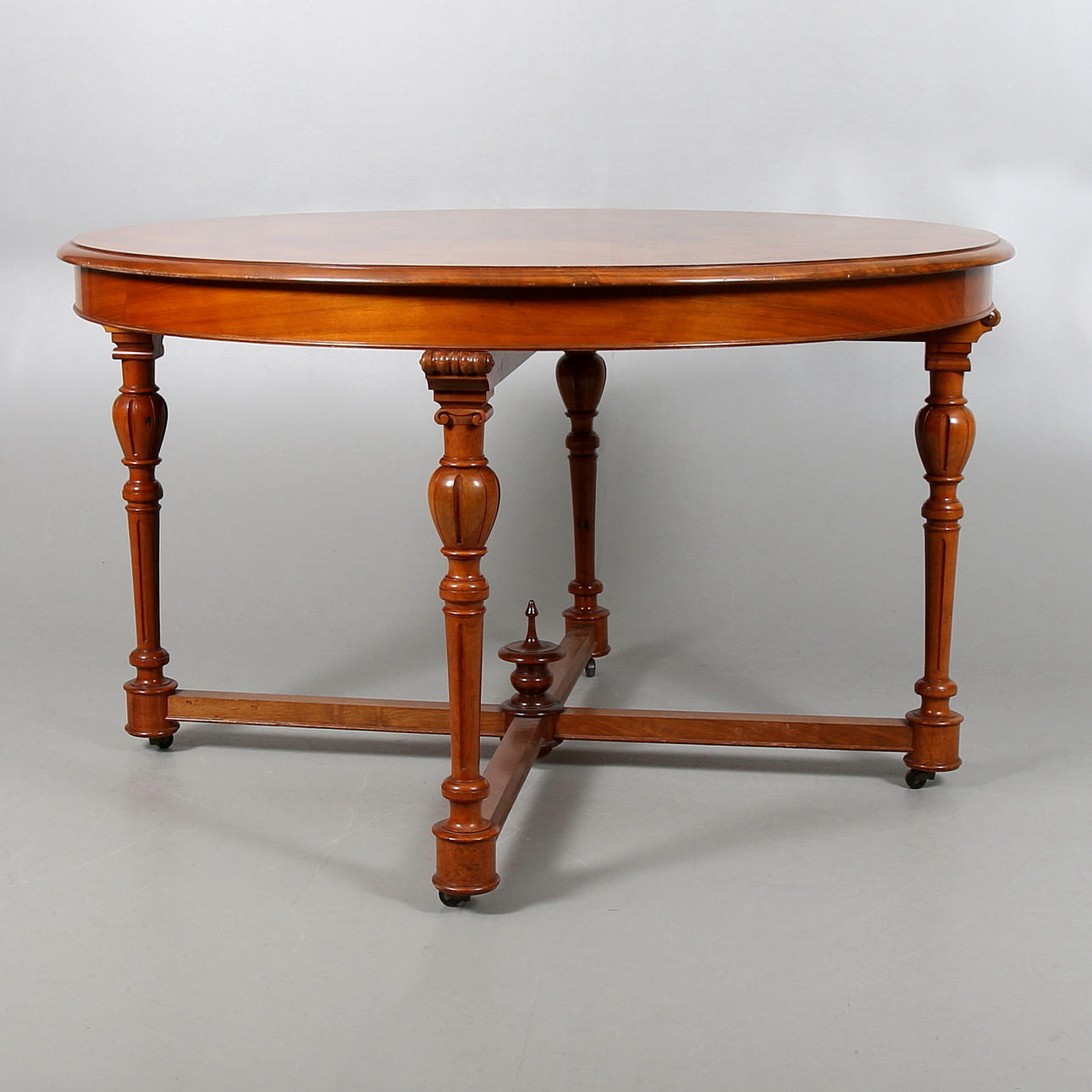 SALONGSBORD, nyrenässans. 1800-talets slut.