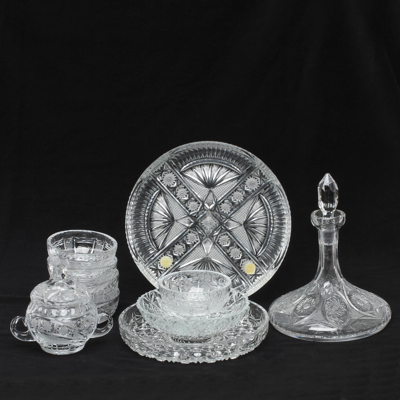 PARTI GLAS, 10 delar, bland annat karaff, lockskål, fat, 1900/2000-tal.