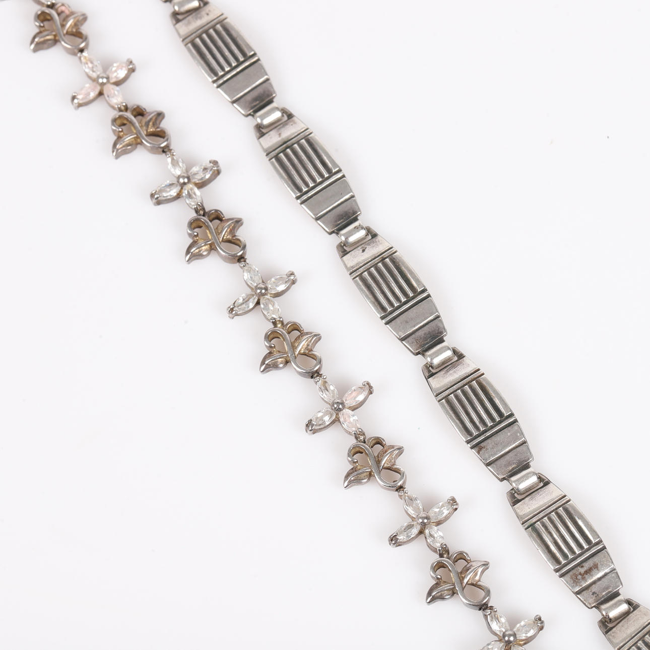 ARMBAND, 2 Stück, Silber.