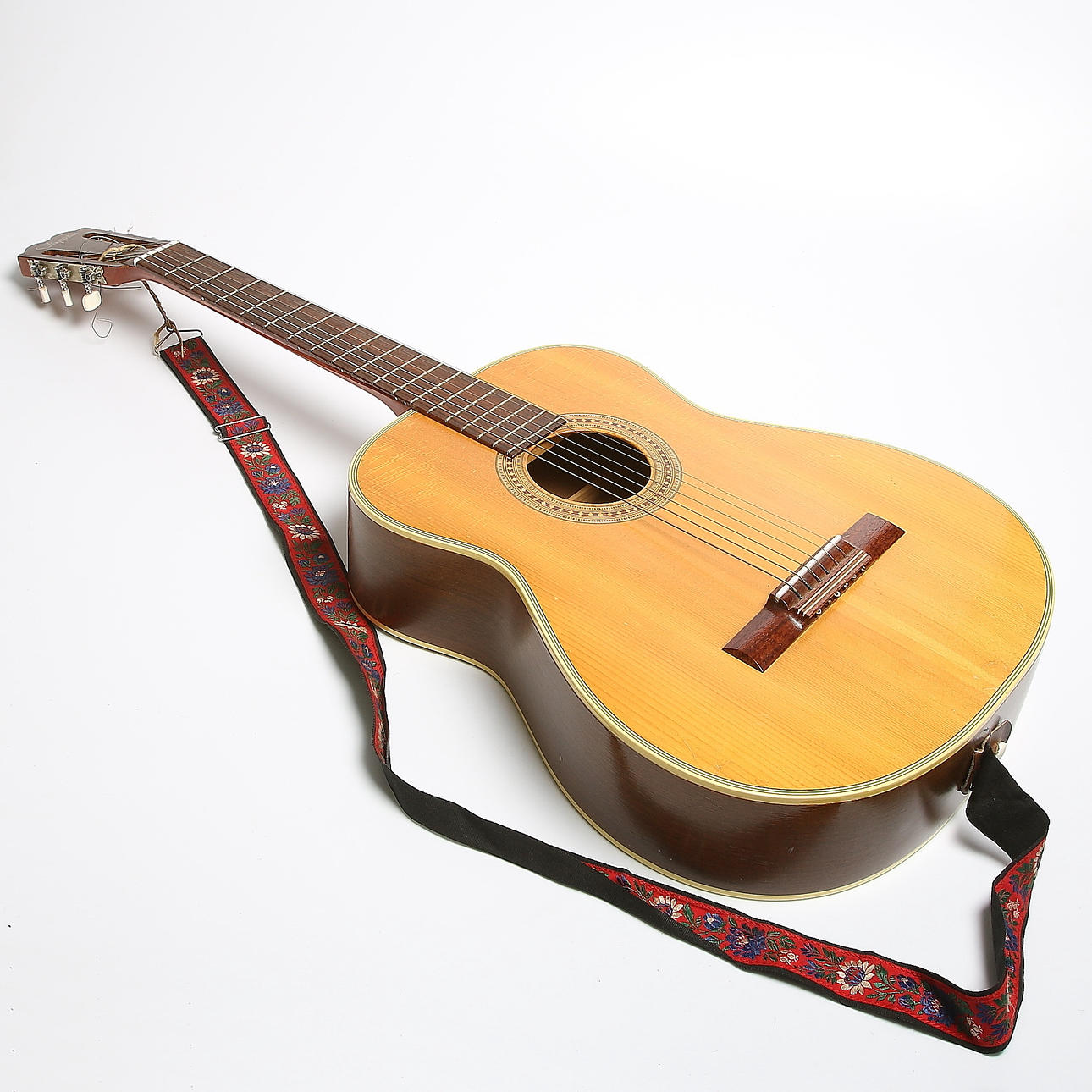 GITARR, aukustisk, Bjärton, 1967.