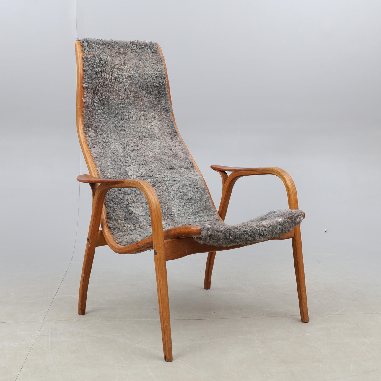 YNGVE EKSTRÖM. Sillón, "Lamino", sueco.