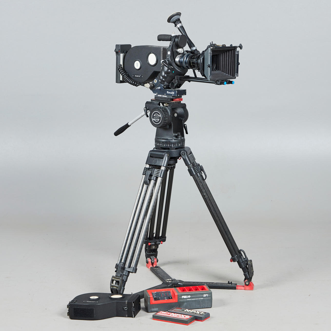 ★☆希少！フランス製 ECLAIR エクレール 16㎜フィルムカメラ★