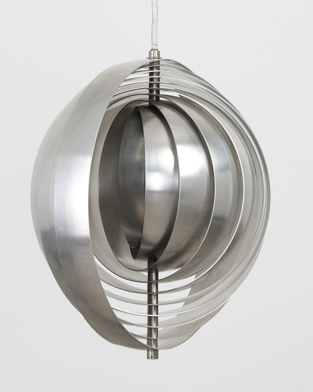 VERNER PANTON. Moon Lamp, D. 35 cm (12-103).