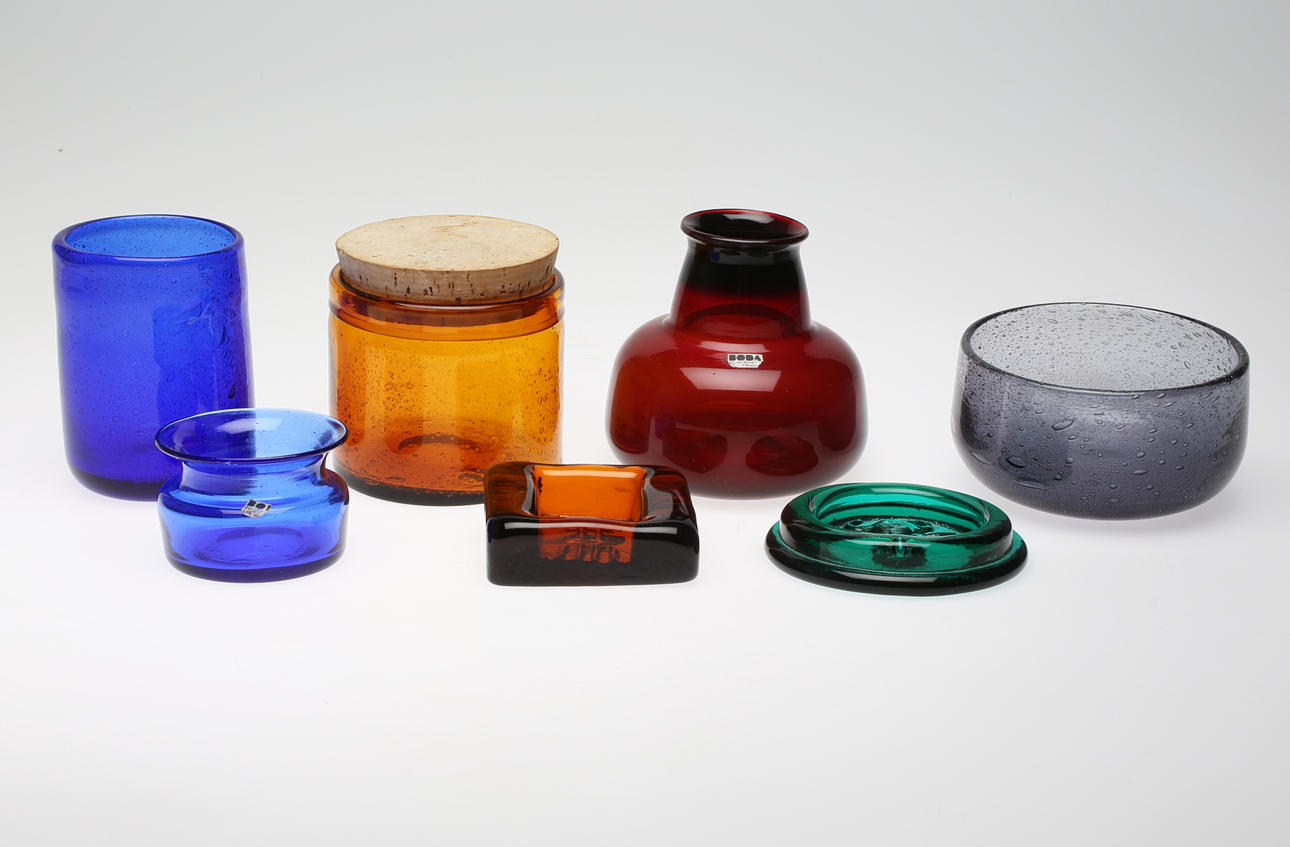 ERIK HÖGLUND. Glas, 7 delar.