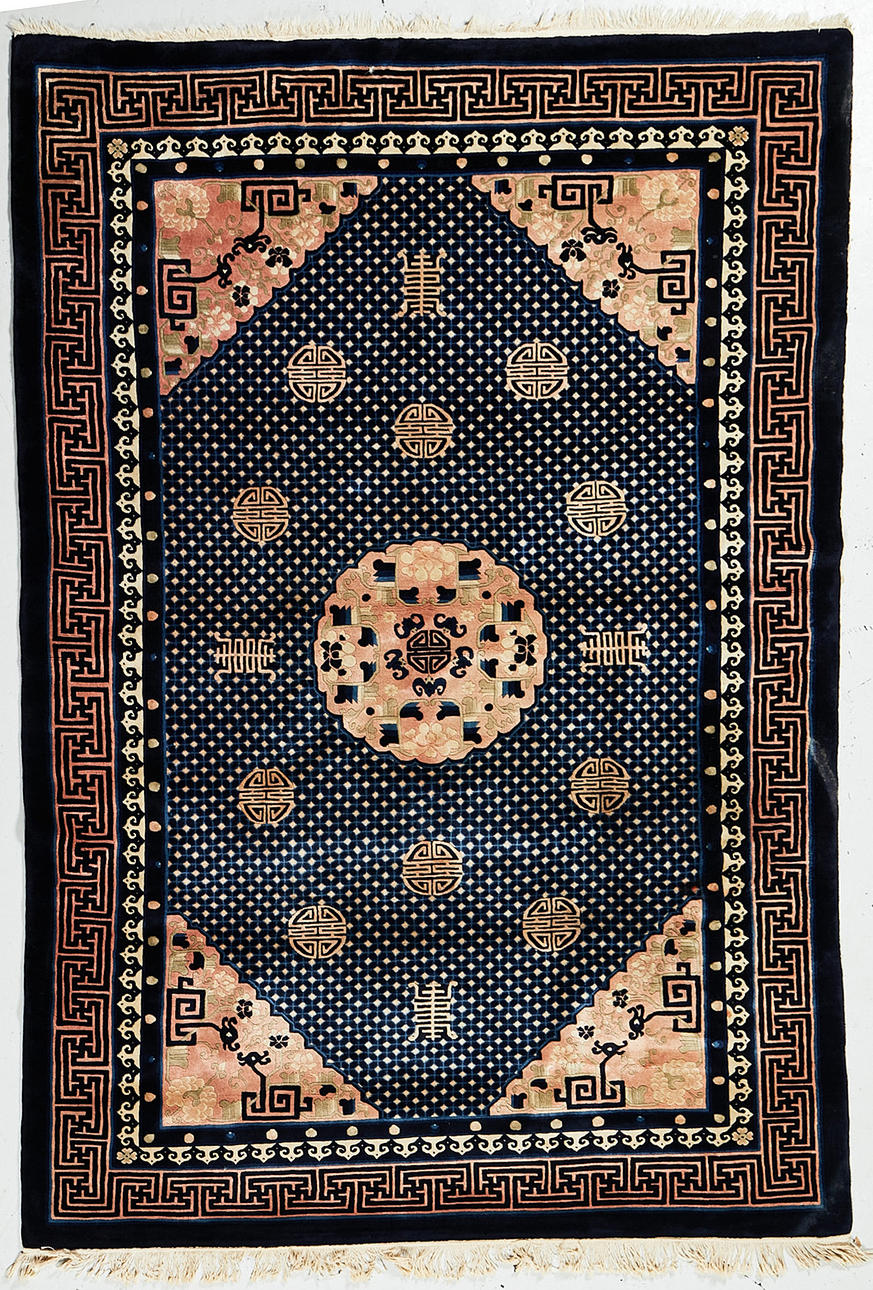 ORIENTMATTA, Old Kina, mått ca 245x165 cm.