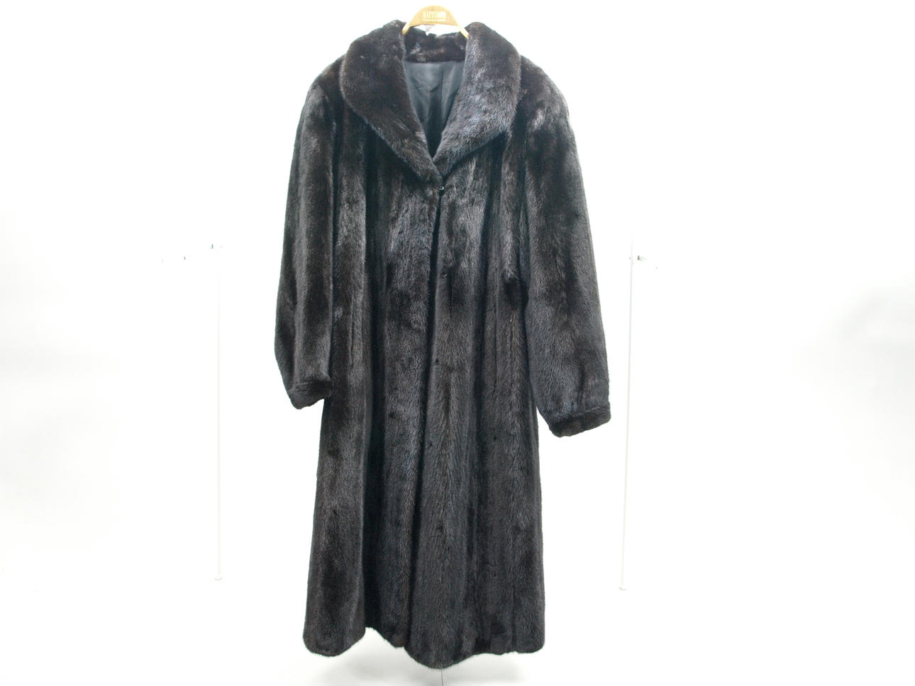 MINKPÄLS, Sagamink, helryckt.