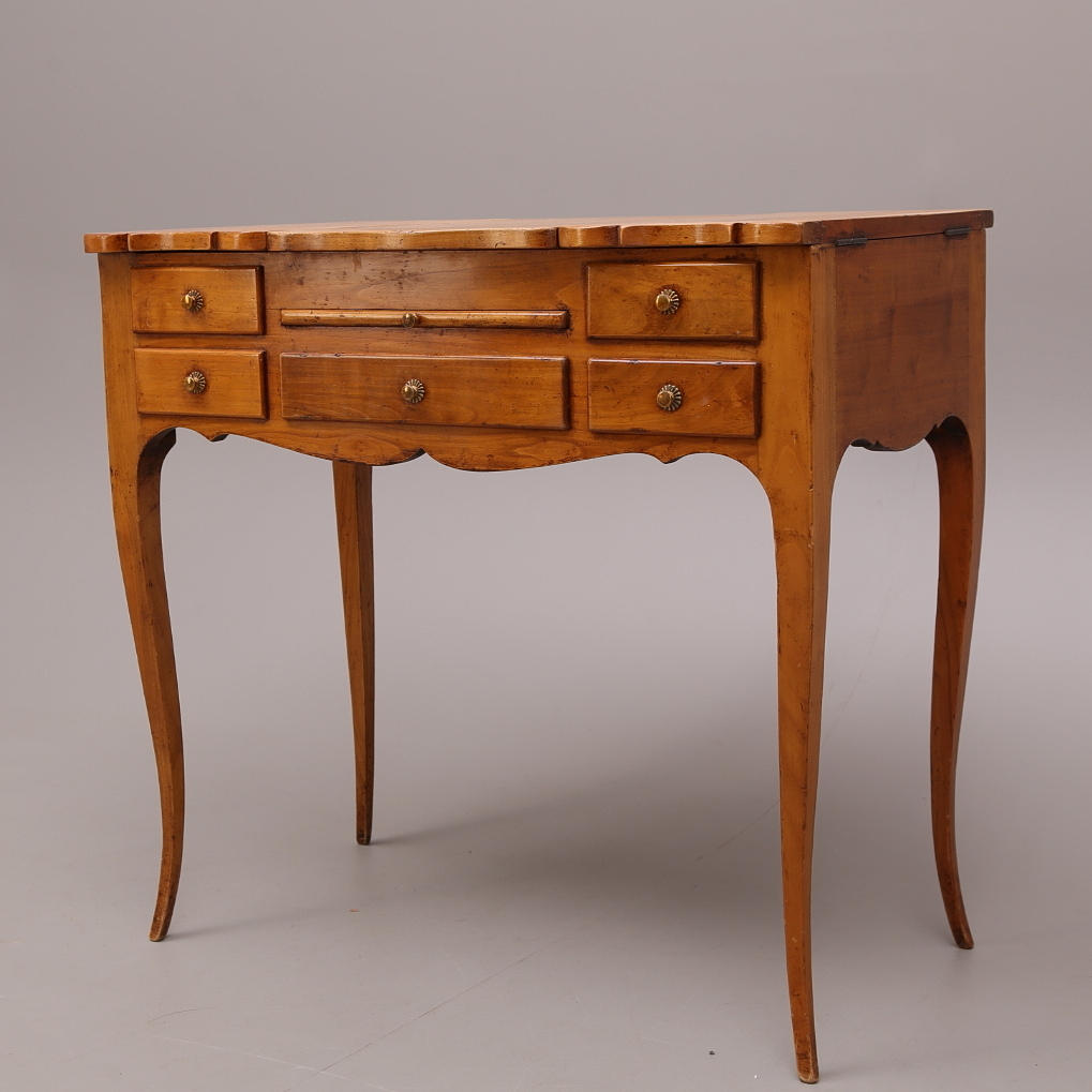 POUDREUSE, massiv körsbär, Louis quinze-stil, 1800-tal, Frankrike.