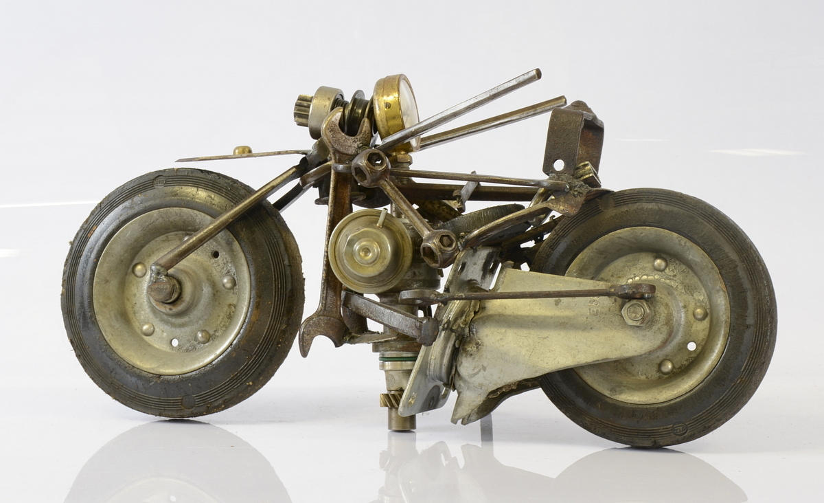 BORIS PASTERKAMP. SKULPTUR.