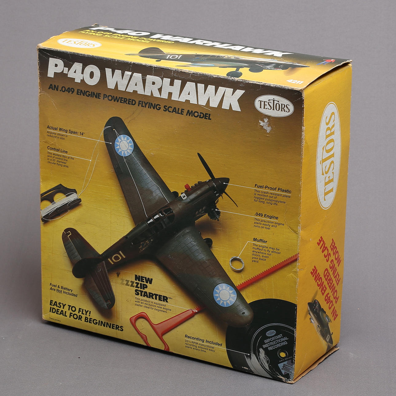 MODEL PLANE, P-40 Warhawk, Testors, USA.