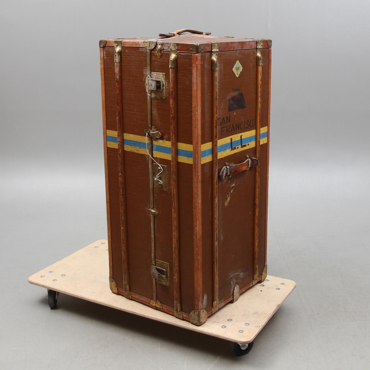 RESEGARDEROB/RESEKOFFERT, Mädler-Koffer, 1900-tal.