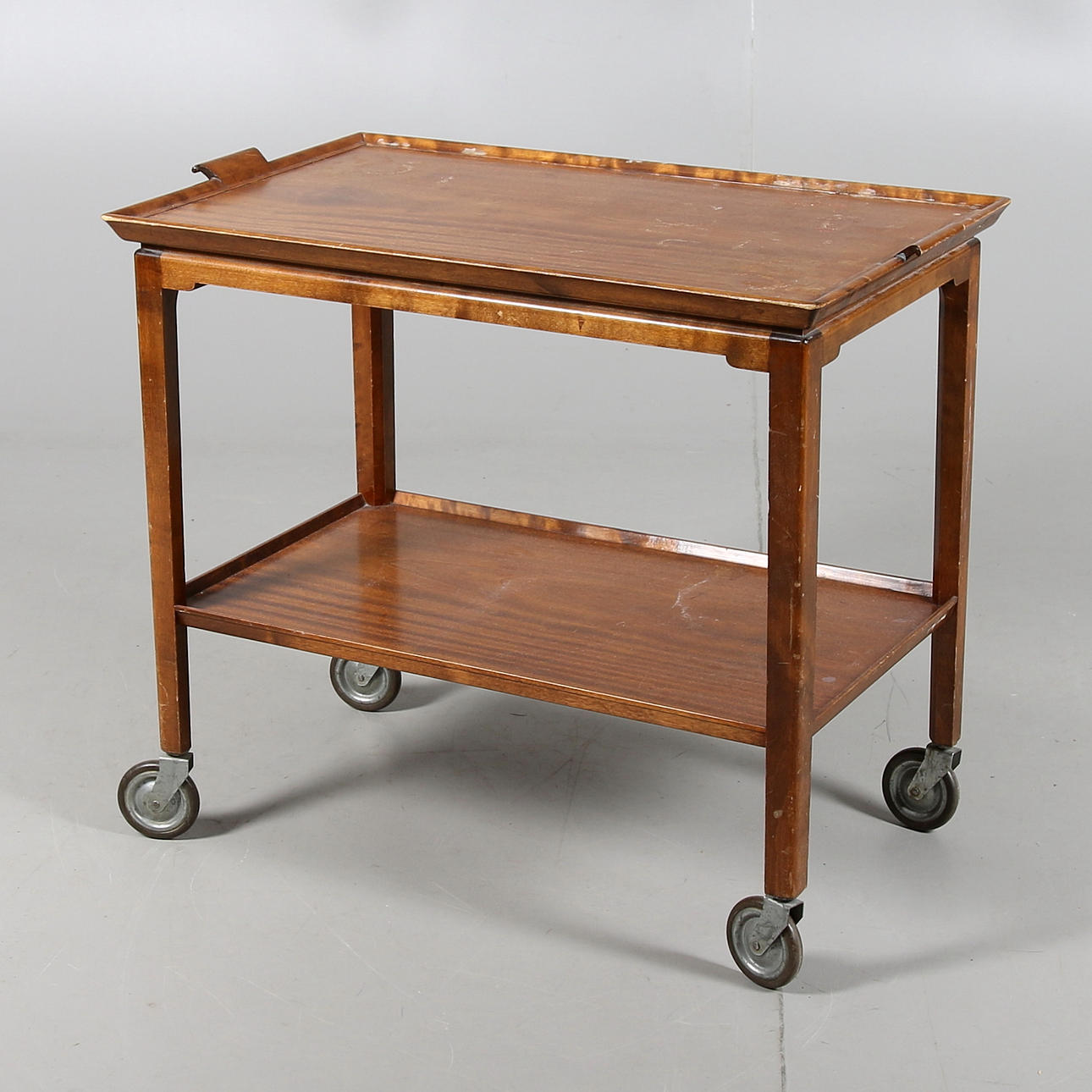 SERVERINGSVAGN, 1900-talets första hälft.