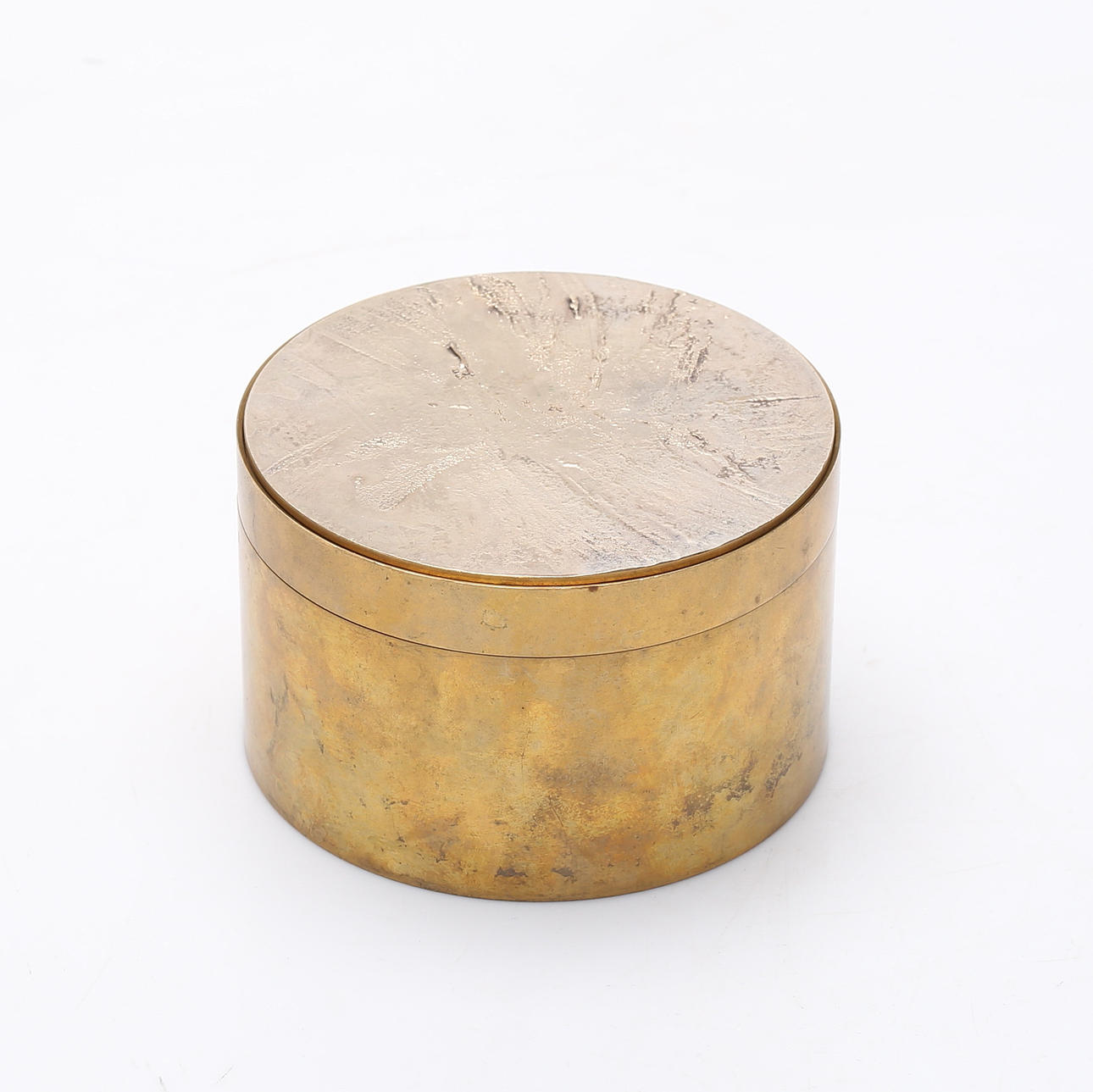 PIERRE FORSELL. Box, brass, Skultuna.