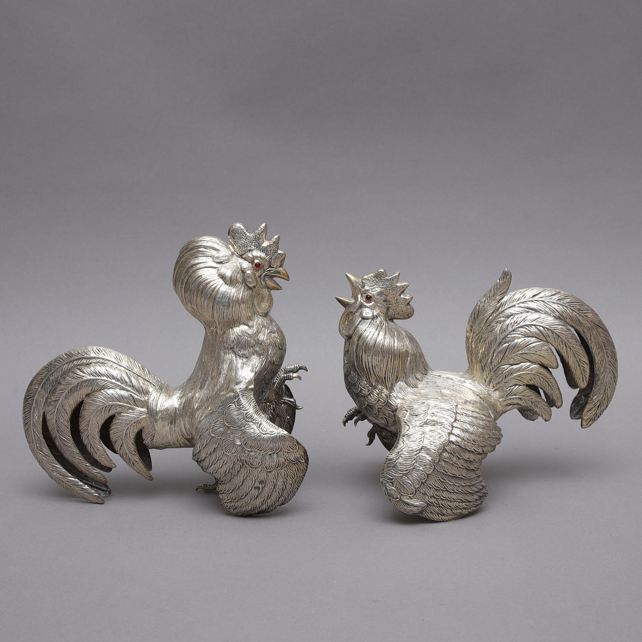 BORDSDEKORATIONER, 2 st, tuppar, silver, Spanien.