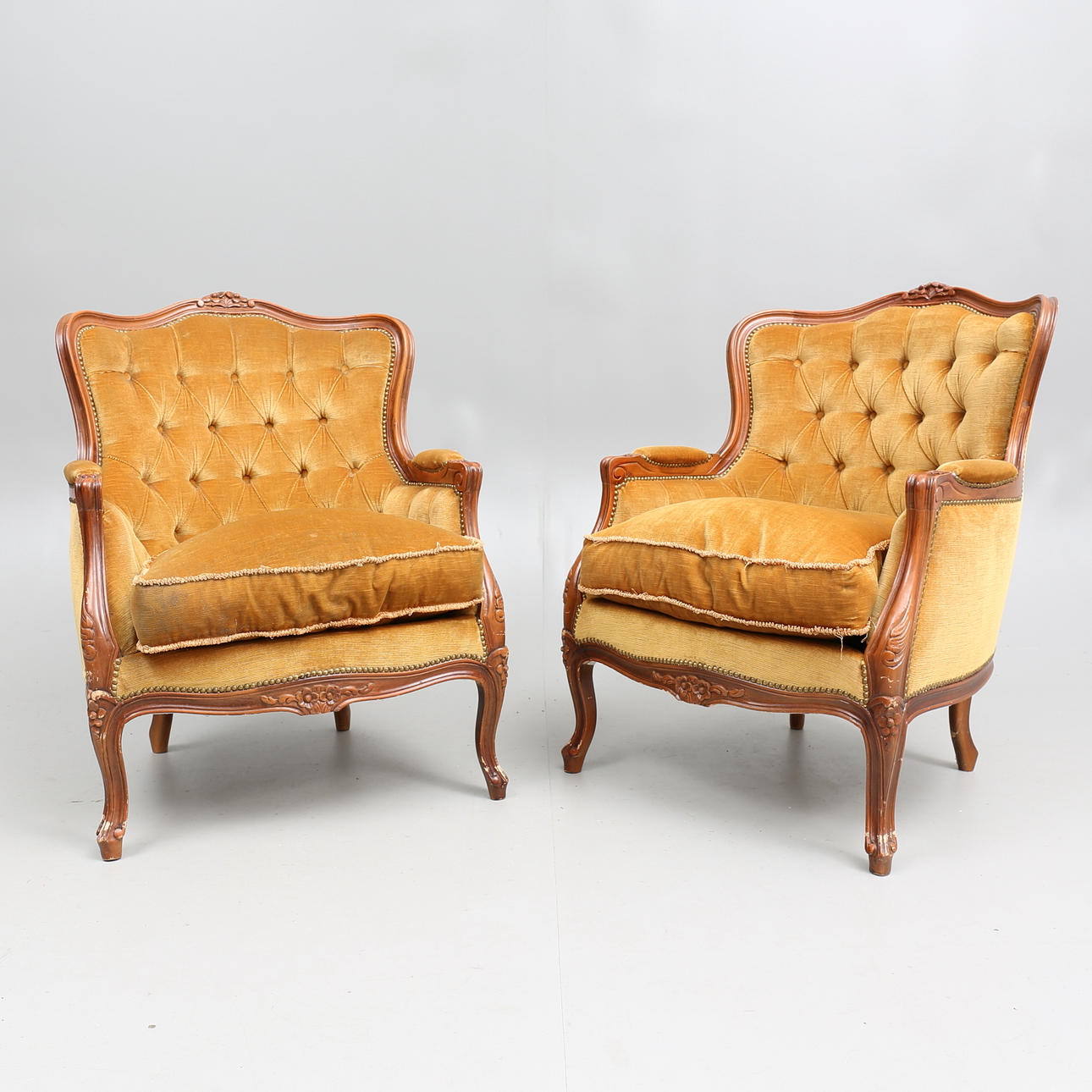 FÅTÖLJER, ett par, nyrokoko, 1900-talets andra hälft.